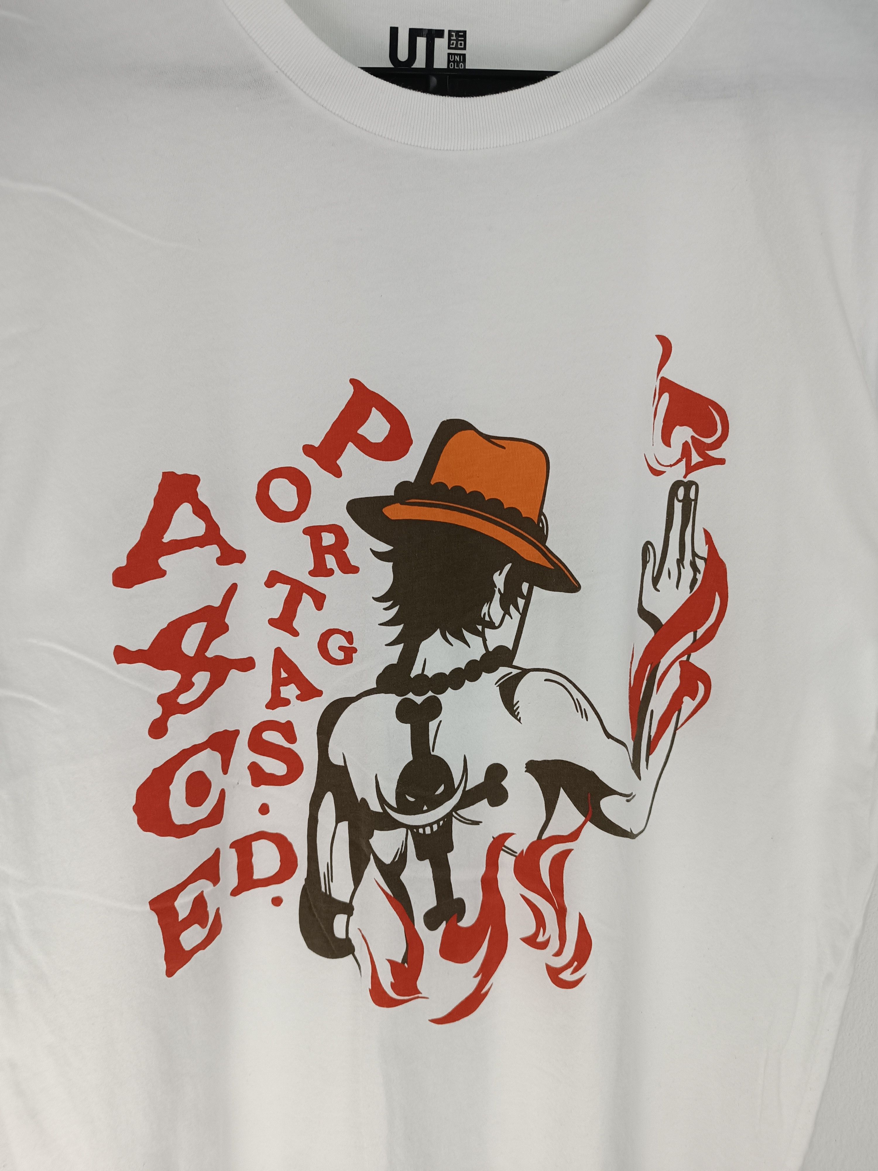 Anime VINTAGE ONE PIECE PORTGAS D ACE FIRE FIST LUFFY CHOPPER TEE Size US M / EU 48-50 / 2 - 10 Thumbnail