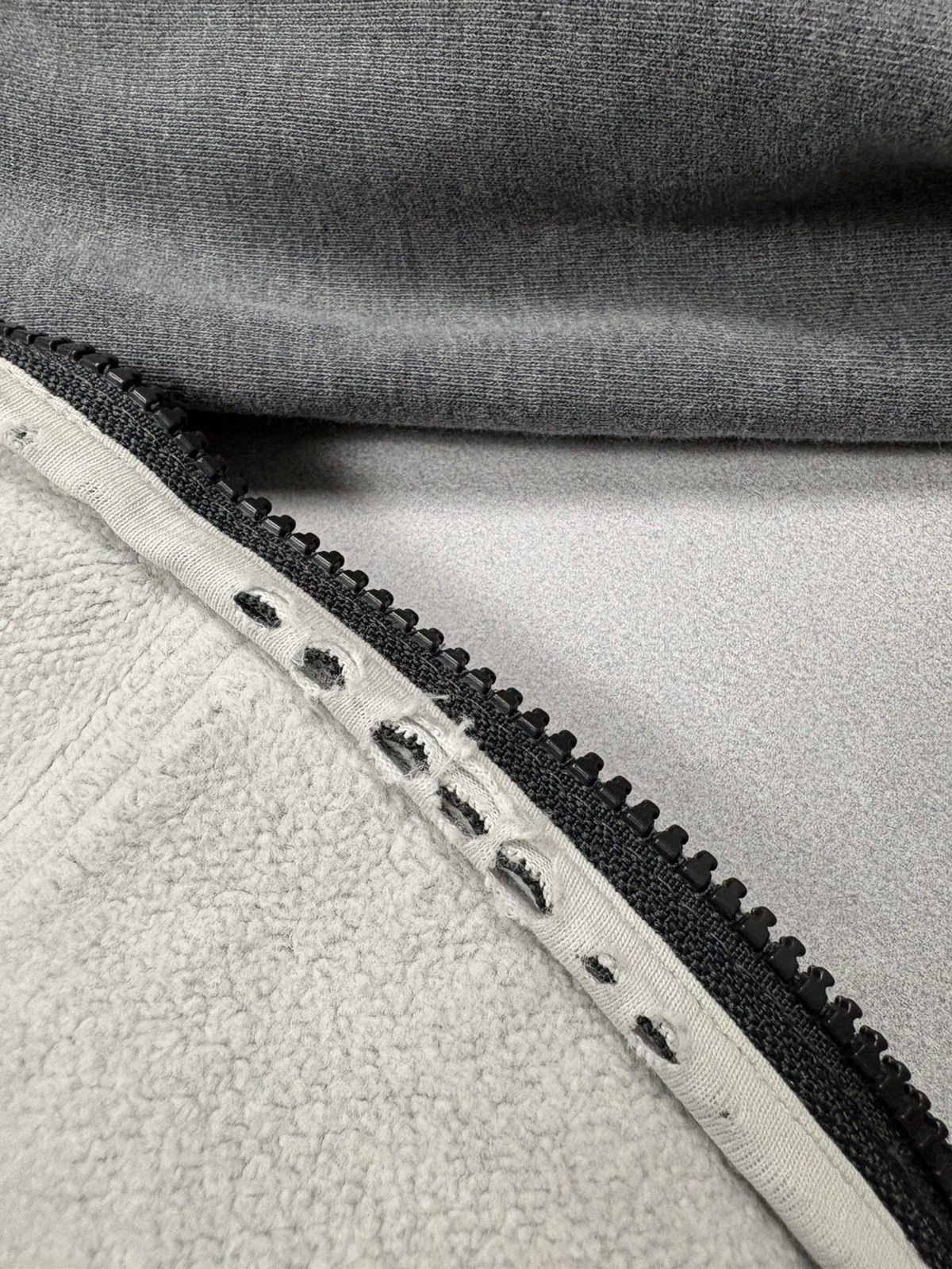 Moncler Moncler Maglia Cardigan Grey Zip Hoodie Fleece Lined Size M Size M / US 6-8 / IT 42-44 - 15 Thumbnail