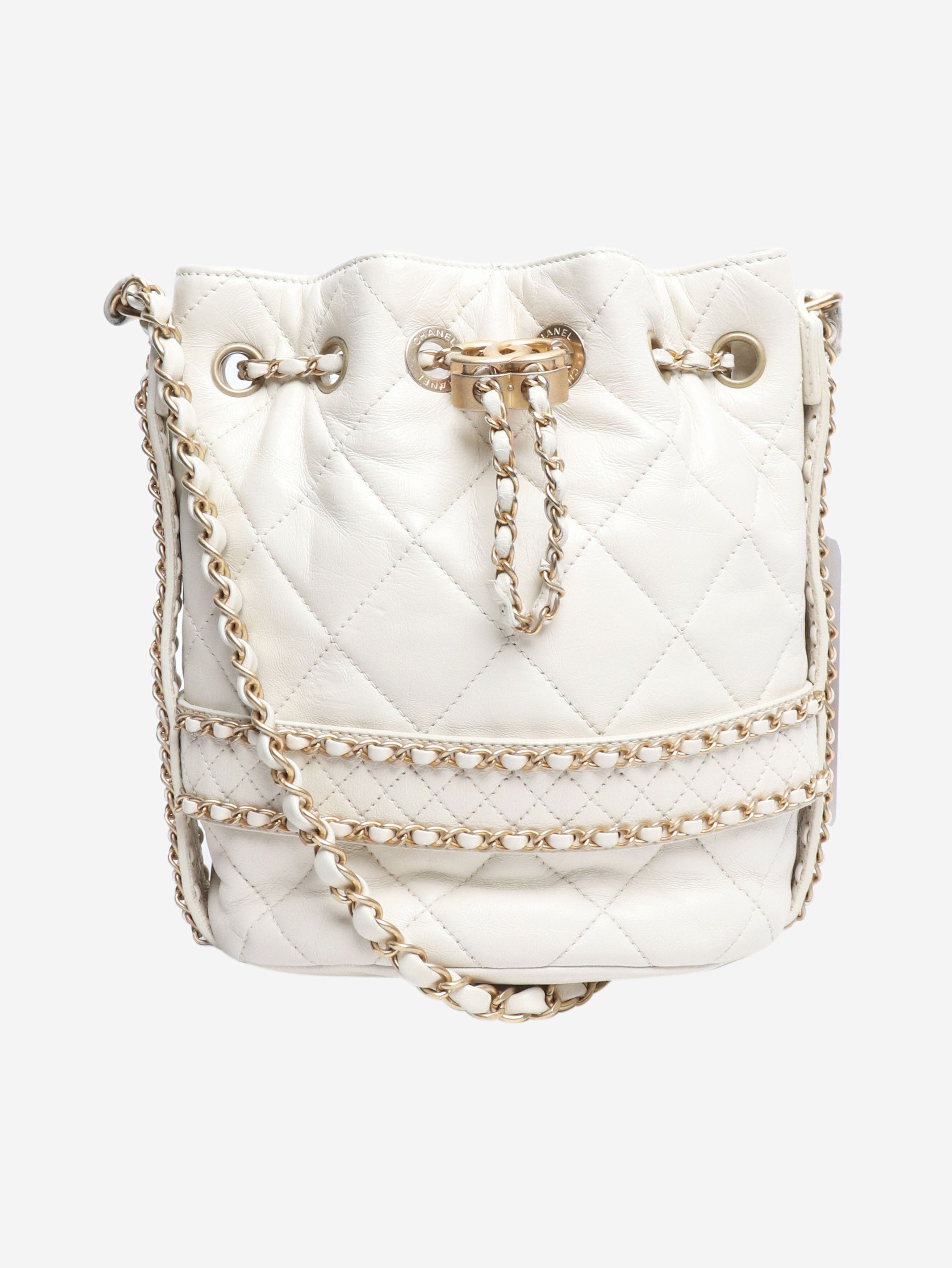 Chanel White 2019 lambskin quilted bucket bag Size ONE SIZE - 1 Thumbnail