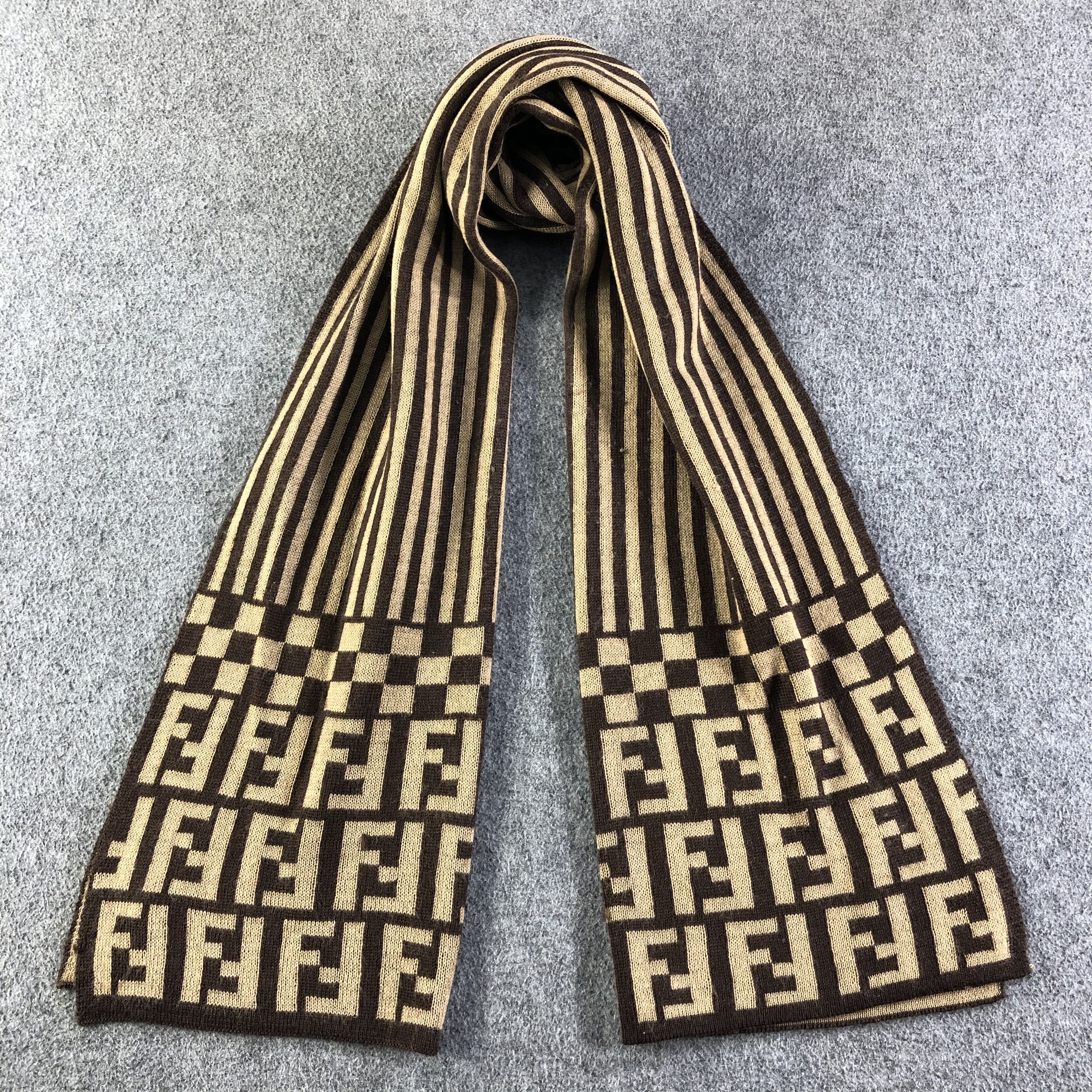 Fendi Fendi Scarf / Muffler / Neckwear P074 Size ONE SIZE - 1 Thumbnail