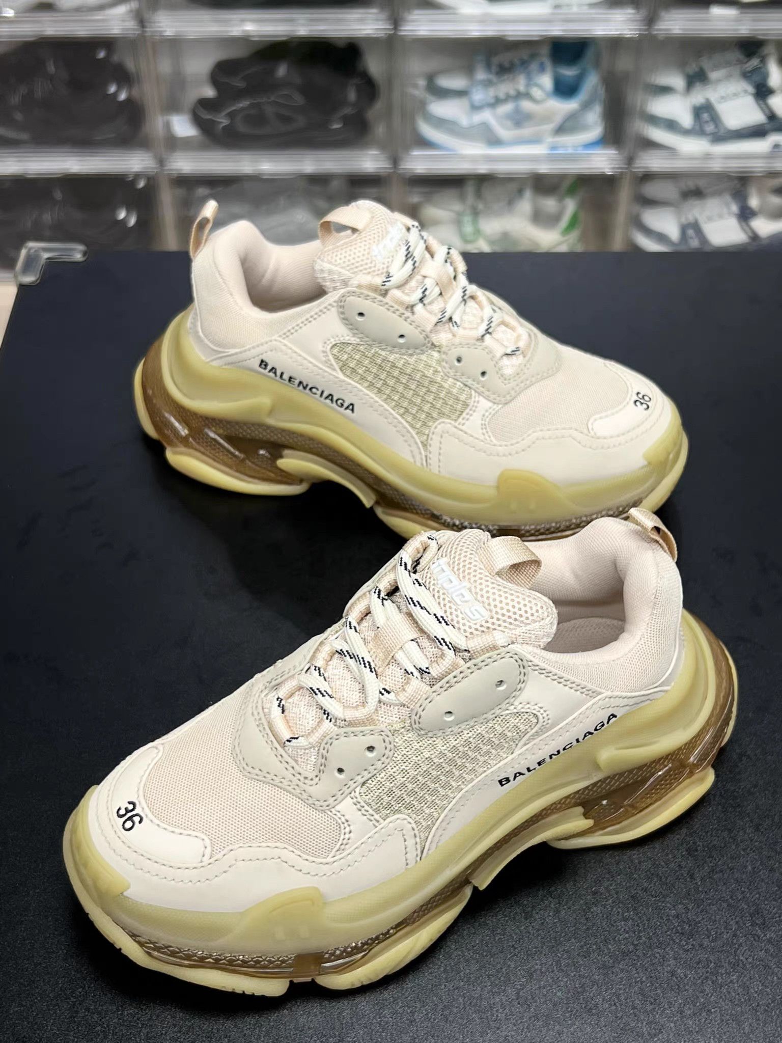 Balenciaga Balenciaga Triple S Sneakers K15 Size US 6 / IT 36 - 1 Thumbnail