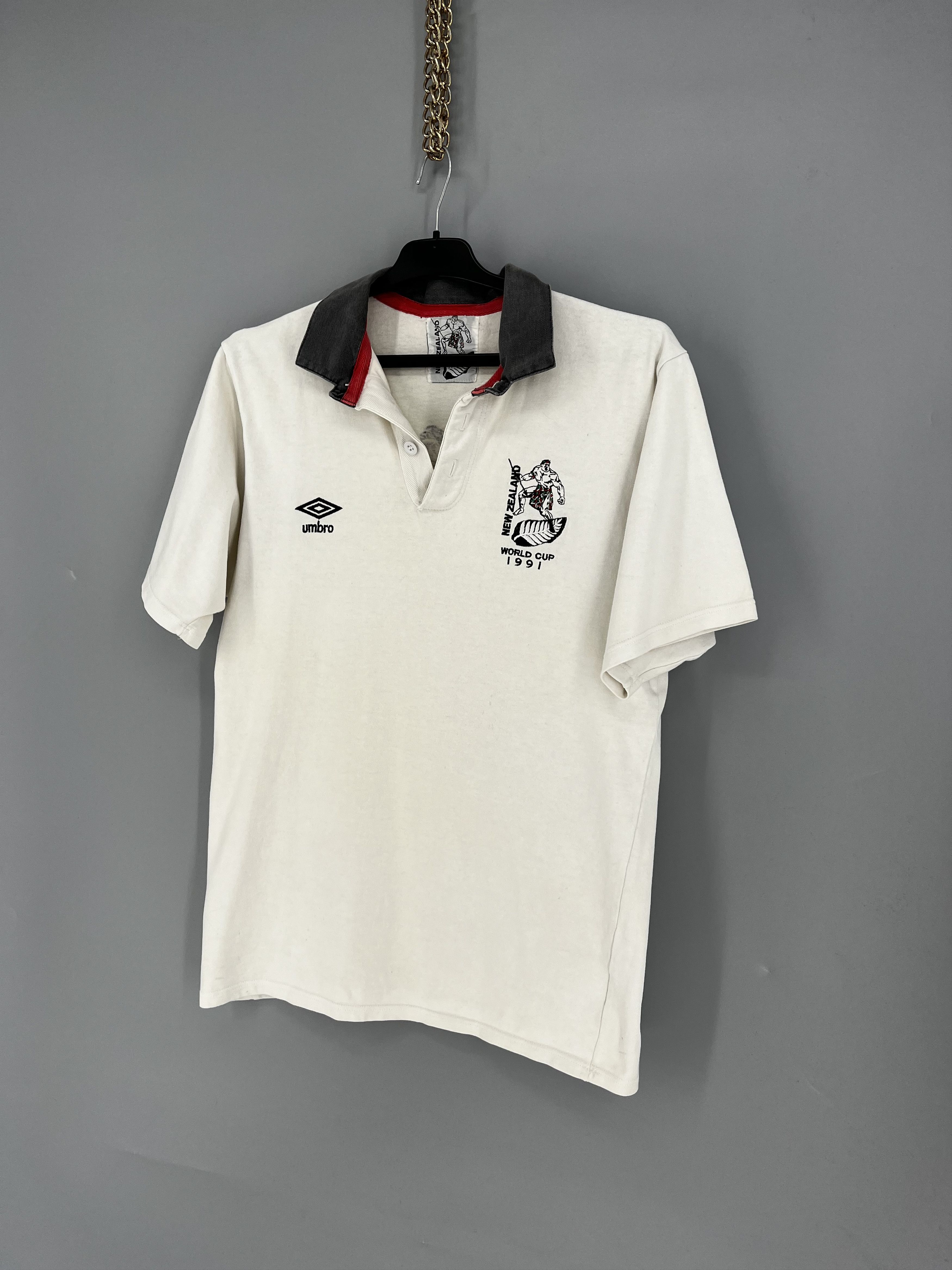 Umbro Umbro New Zealand Rugby Union World Cup 1991 Supporters Size US L / EU 52-54 / 3 - 4 Thumbnail