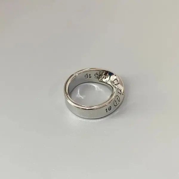 Japanese Brand Creative Twisted Number Rings Size 7 8 9 10 Size ONE SIZE - 5 Thumbnail