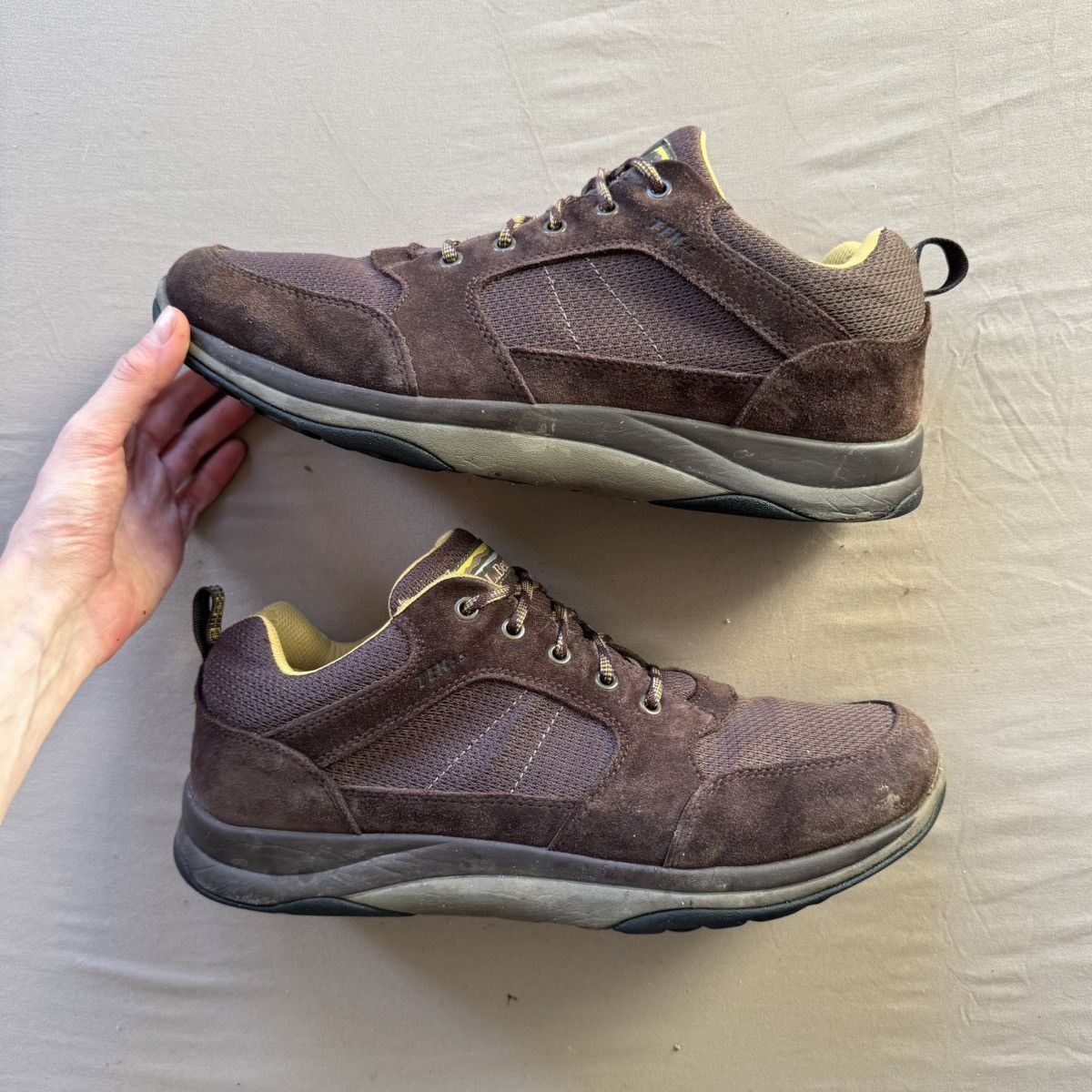 L.L. Bean L.L. Bean Low Lace Up Snow Sneakers Size US 11.5 / EU 44-45 - 1 Thumbnail