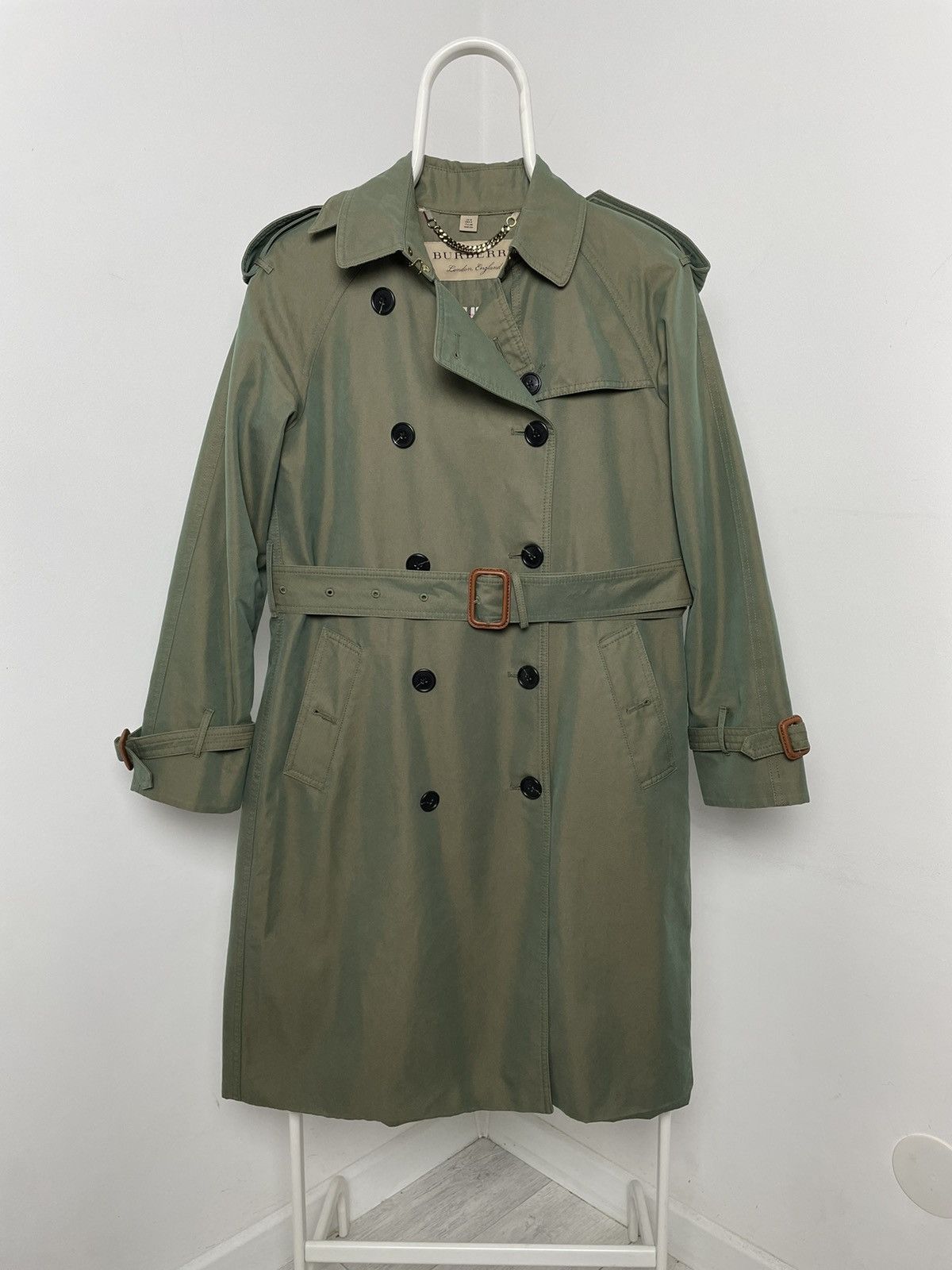 Burberry Burberry London England Trench Coat nova check UK 6 Women’s Size XS / US 0-2 / IT 36-38 - 2 Thumbnail