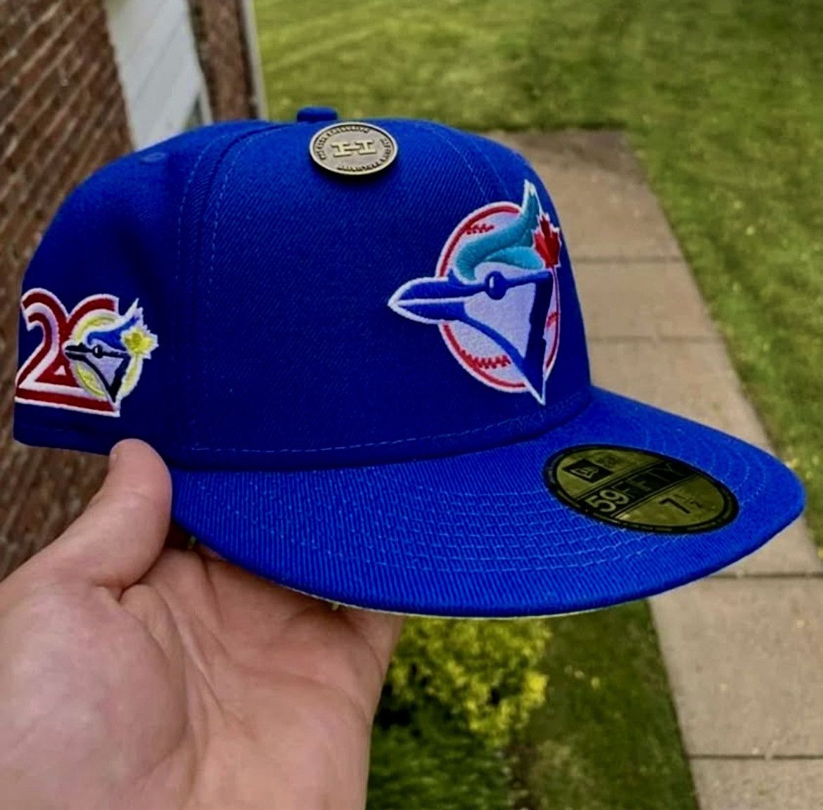 Toronto Blue Jays Exclusive “Volt” 7 1/2 Fitted