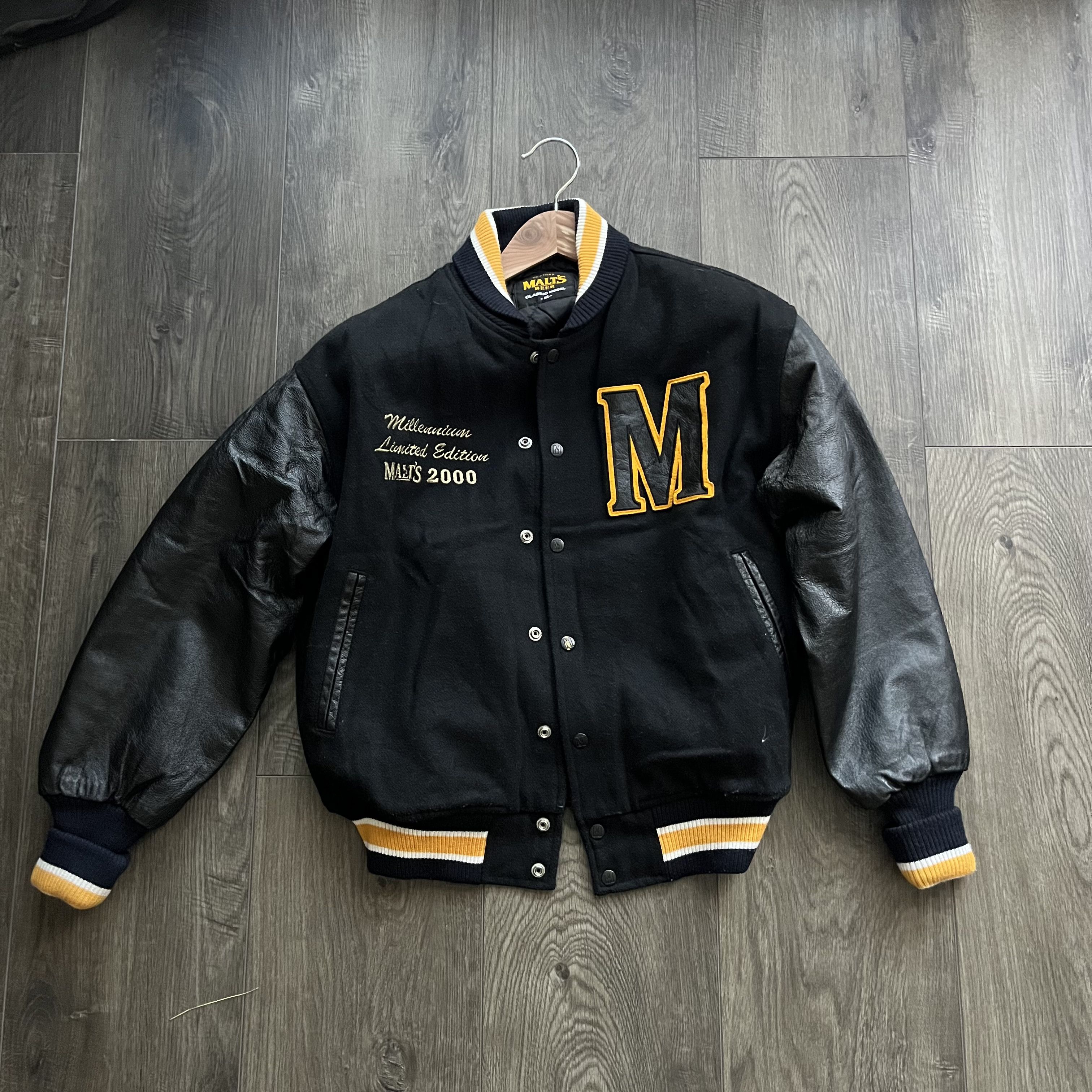 Carhartt Vintage Suntory Malts Beer Varsity Bomber Jacket, size M Size US M / EU 48-50 / 2 - 1 Thumbnail