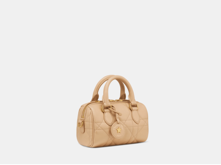 o1w1db11125 S4000U Size : OS / Groove 17 Nano Bag in Beige