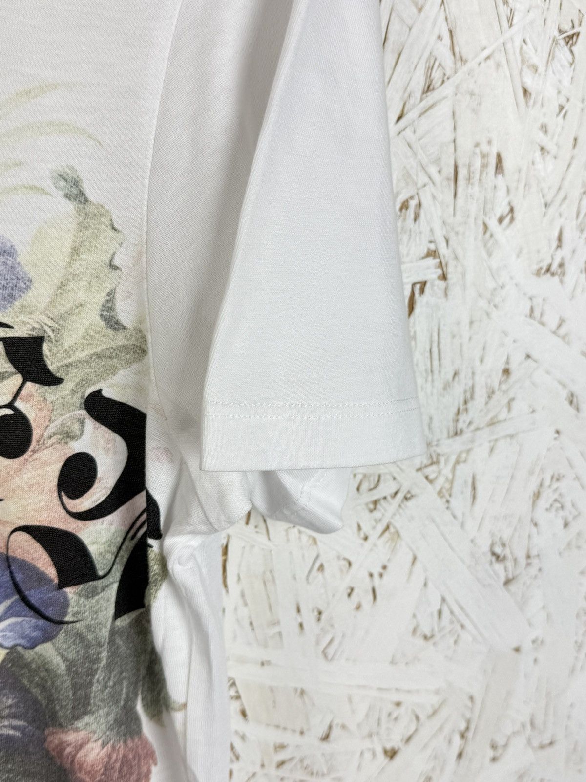 Alexander McQueen Alexander Mcqueen Skull Flowers Floral SS18 T-Shirt Size M / US 6-8 / IT 42-44 - 4 Thumbnail
