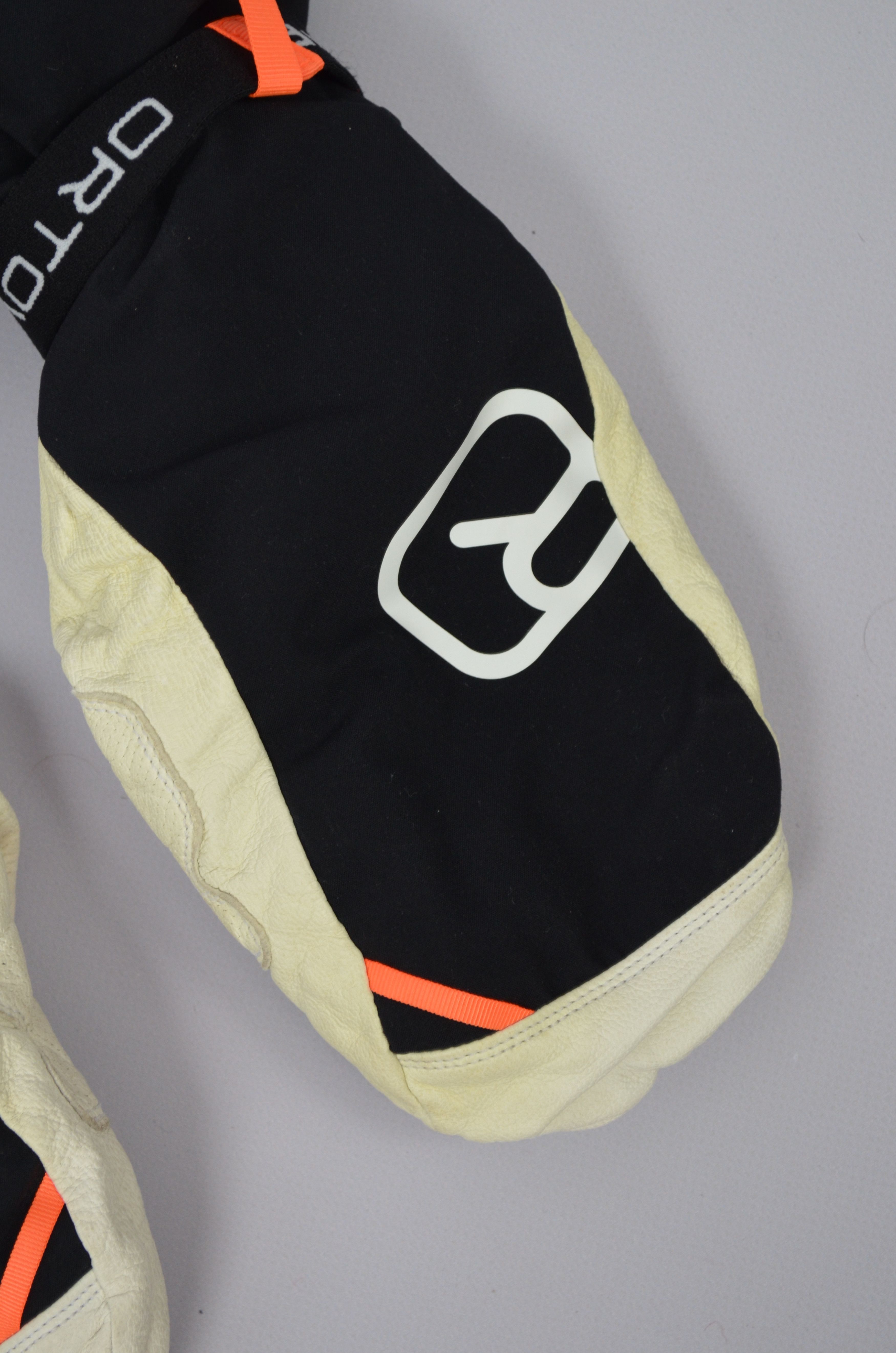 ORTOVOX Ortovox 100% Goat Leather Gloves Lined With 100% Virgin Wool Size ONE SIZE - 2 Thumbnail