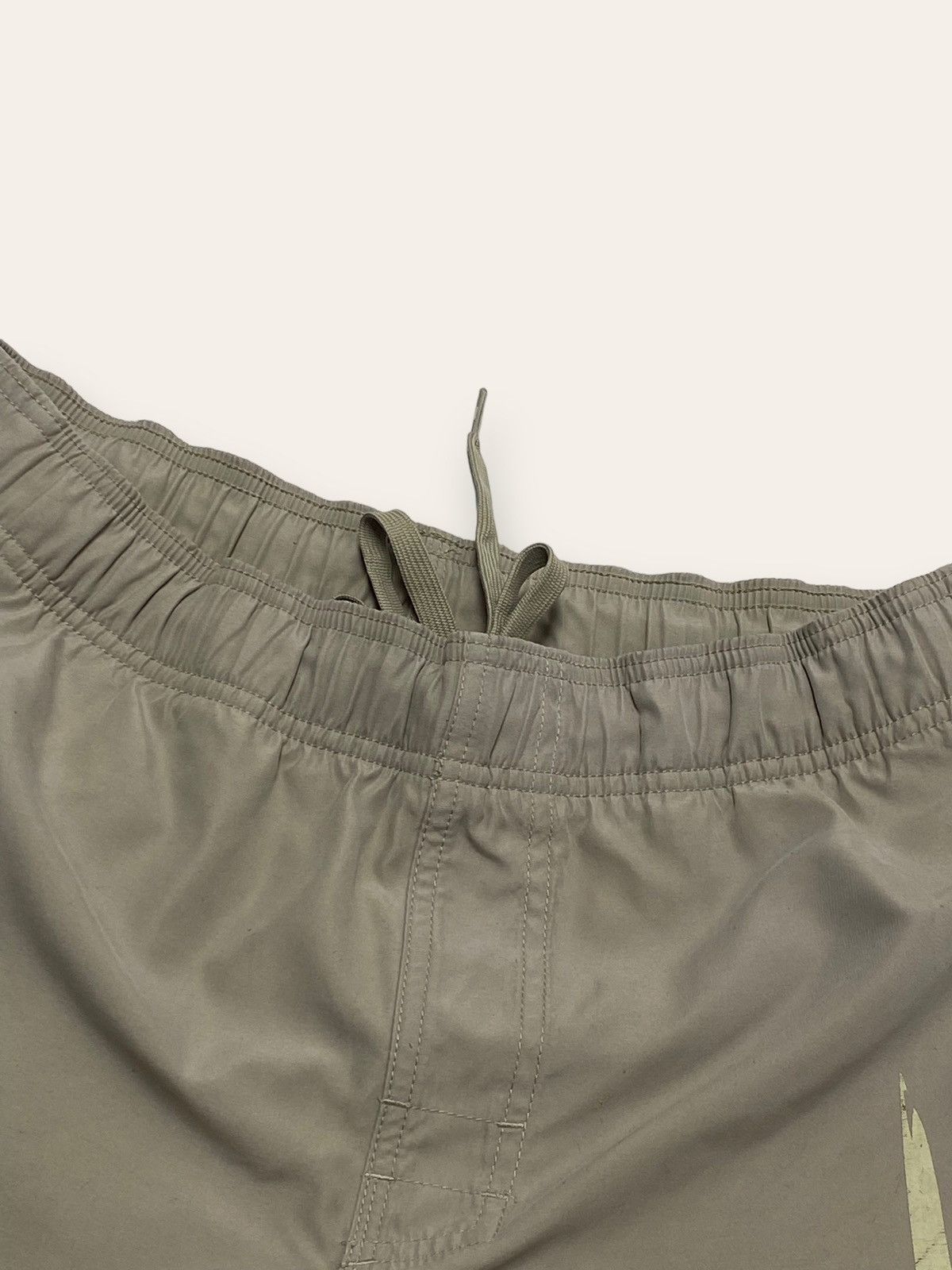 Quiksilver Vintage QUIKSILVER Big Logo Beige Shorts Y2K Size US 33 - 3 Thumbnail
