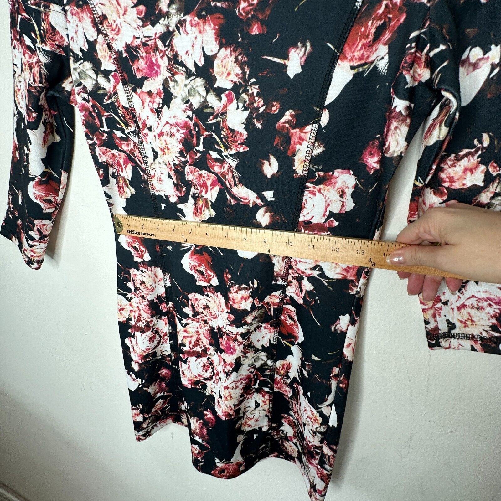 H&M H&M Black Floral 3/4 Sleeve Dress Quilted At Shoulders Zip S Size S / US 4 / IT 40 - 10 Thumbnail