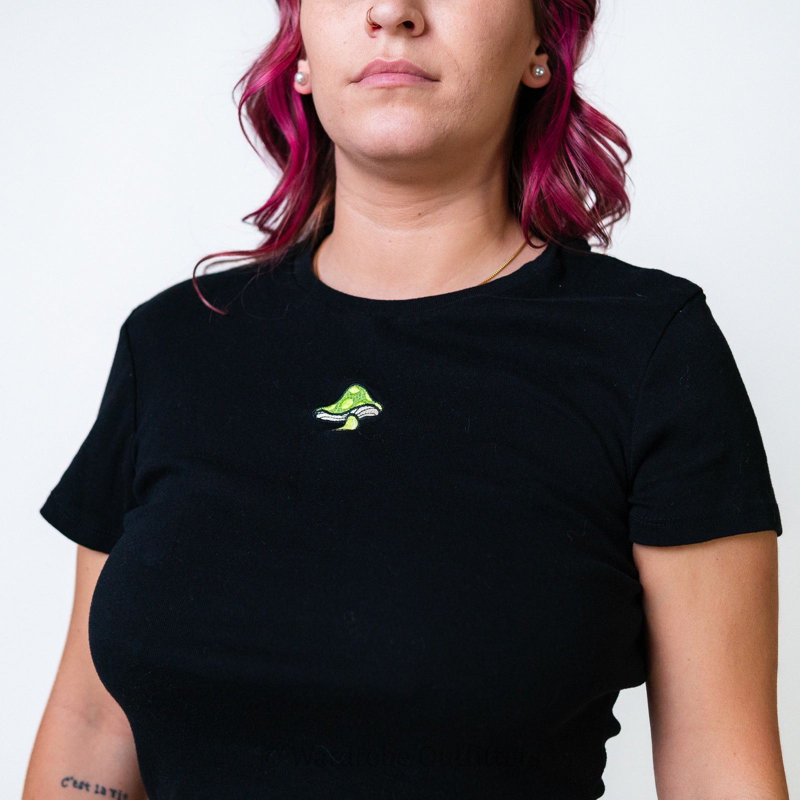Designer Simple Black Mushroom Cropped Tee Shirt Size L / US 10 / IT 46 - 5 Thumbnail