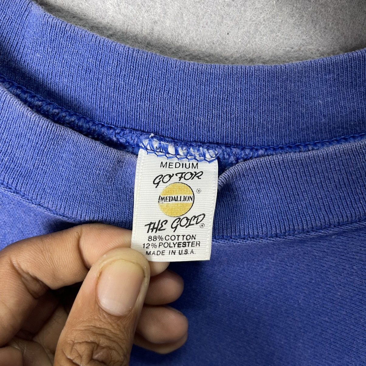 Vintage 90s Go For The Gold Plain Crewneck Sweatshirt USA Size US M / EU 48-50 / 2 - 6 Thumbnail