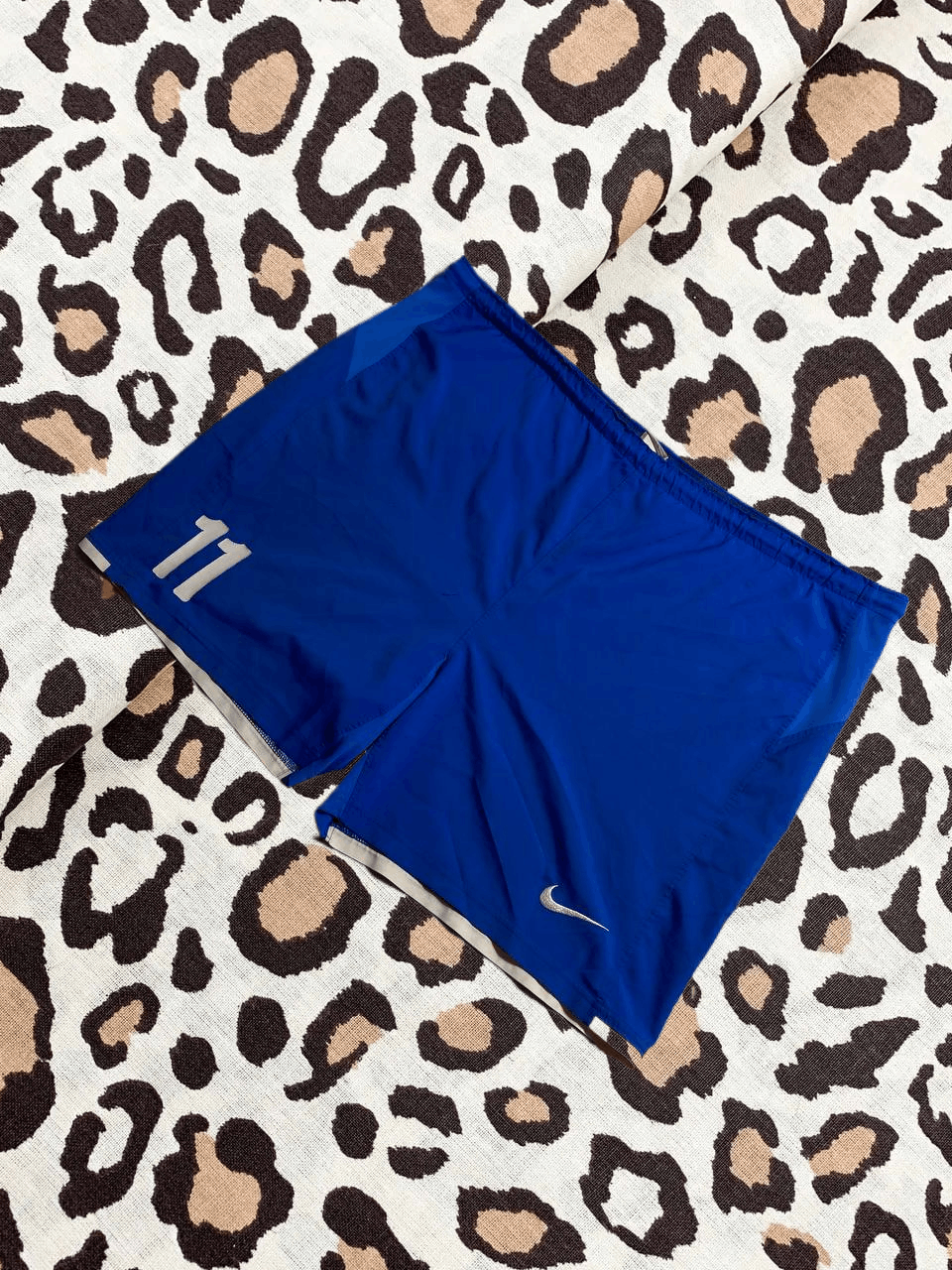 Nike Vintage Nike Shorts Size US 34 / EU 50 - 1 Thumbnail