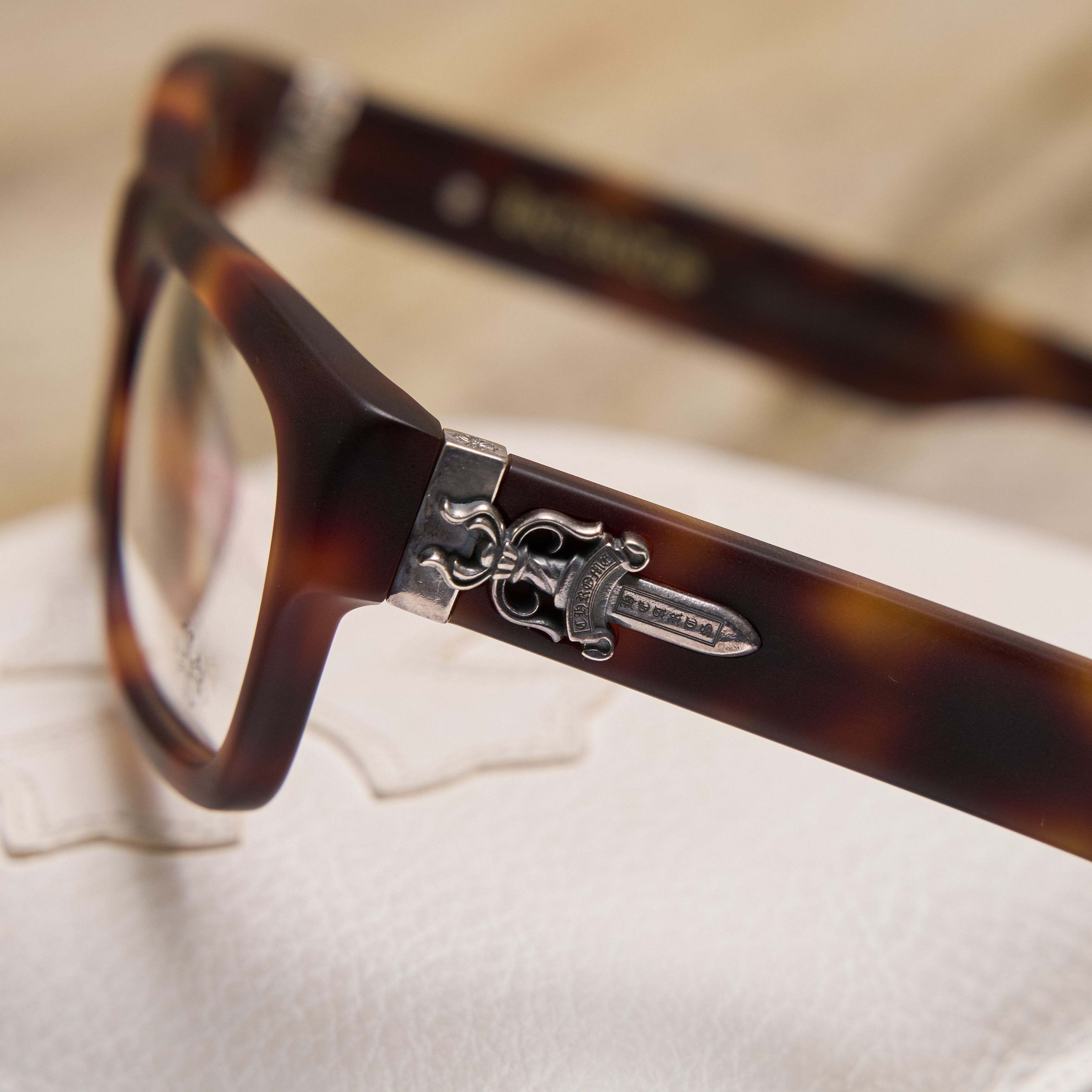 Chrome Hearts CHROME HEARTS INFLATABLE DATE-A MATTE BUTTERSCOTCH TORTOISE Size ONE SIZE - 4 Thumbnail