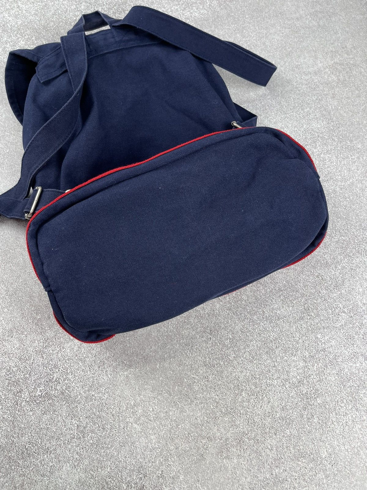 Tommy Hilfiger × Vintage Vintage Tommy Hilfiger Flag Canvas Backpack OS Size ONE SIZE - 10 Thumbnail