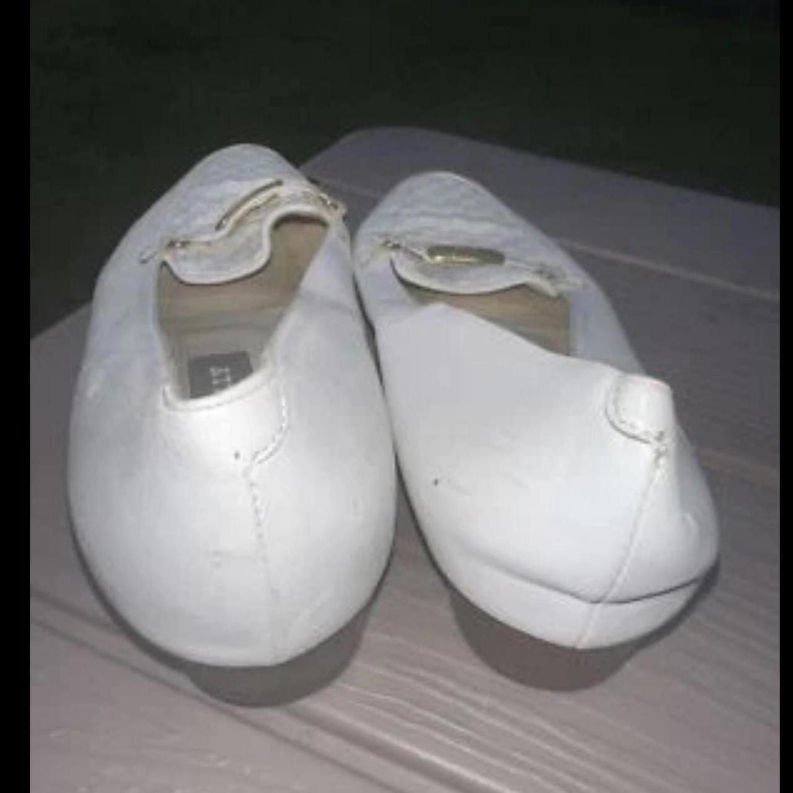 Bally White leather Bally loafers #streetwear Size US 7 / IT 37 - 3 Thumbnail
