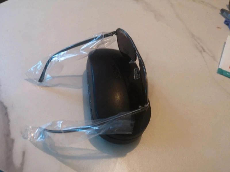 Designer Boss men's black sunglasses Size ONE SIZE - 5 Thumbnail