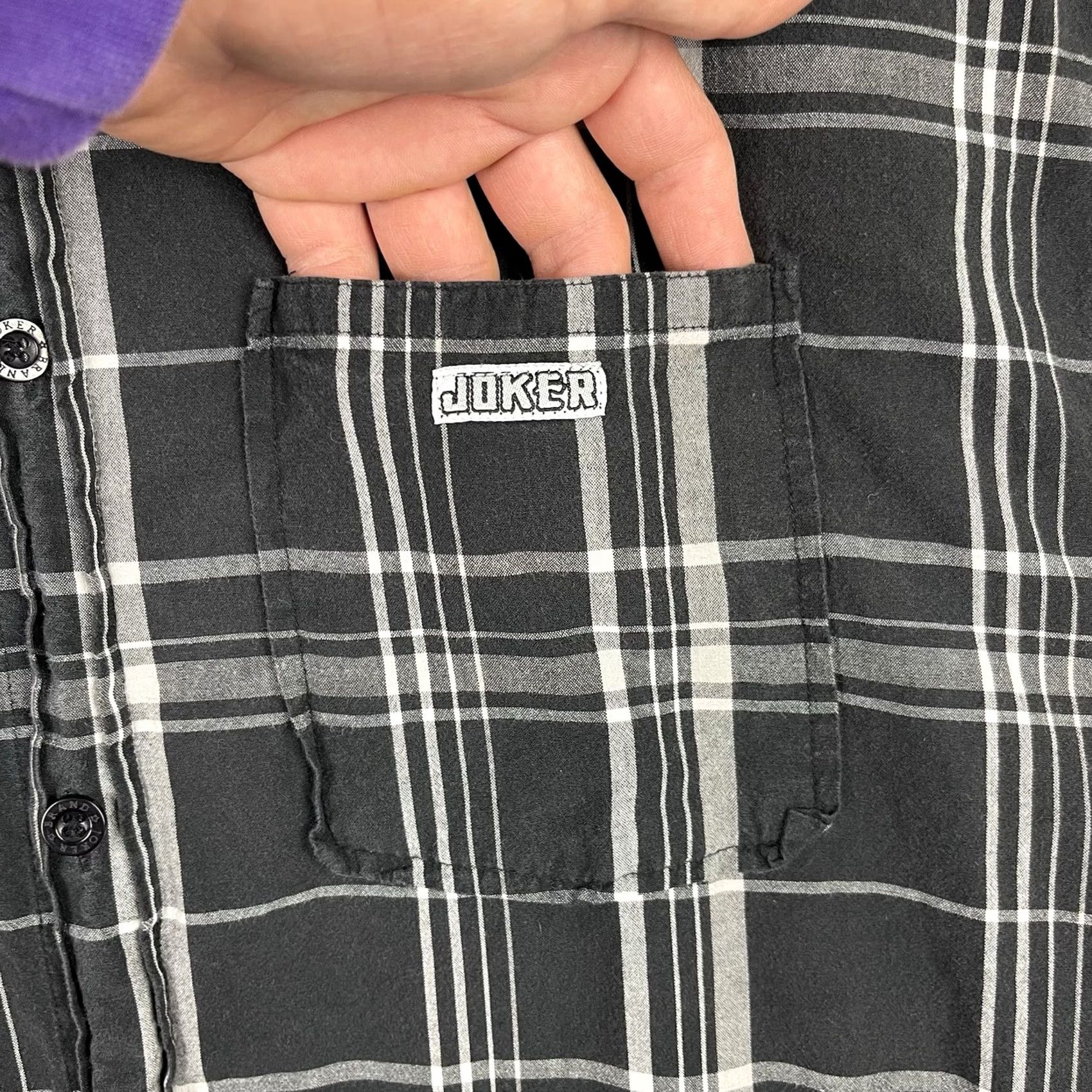 Vintage Joker Shirt Mens 3XL Black Button Up Plaid Pocket Streetwear Cholo Chicano Vintage Casual Workwear Shirt Mens 3XL Black Plaid Pocket Button-Up Shirt Size US XXL / EU 58 / 5 - 4 Thumbnail