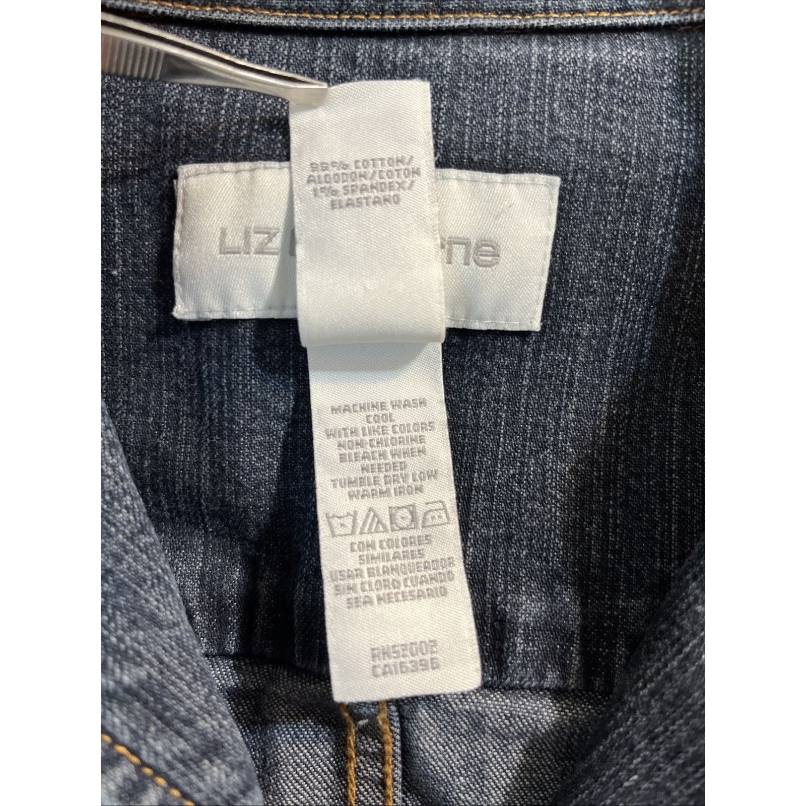 Liz Claiborne Liz Claiborne Jean Jacket Women Size 12 Blue 3 Button Cotton Size XL / US 12-14 / IT 48-50 - 7 Thumbnail