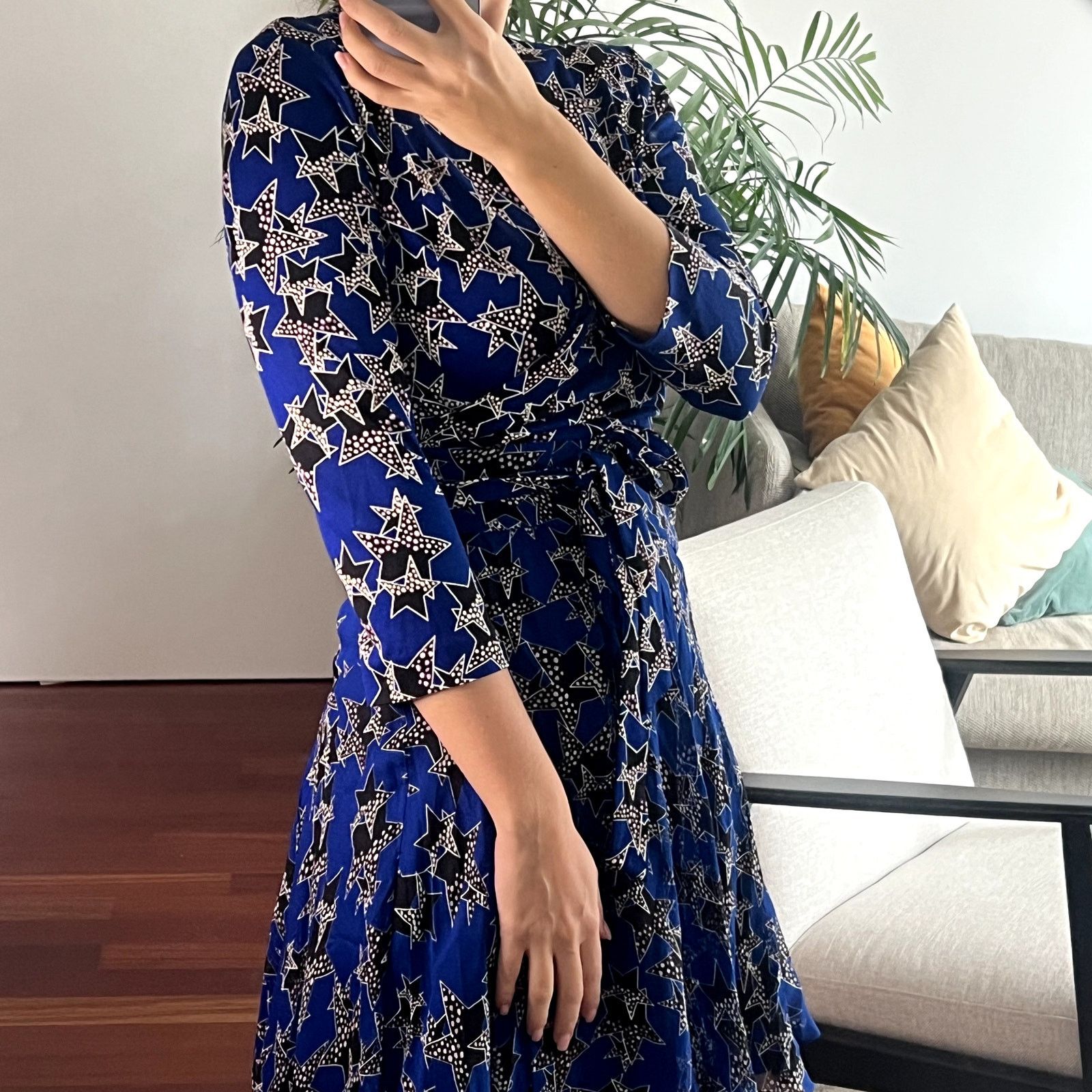 Diane von Furstenberg DVF Diane von Furstenberg Irina Silk Wrap Dress Blue Star Size M / US 6-8 / IT 42-44 - 3 Thumbnail
