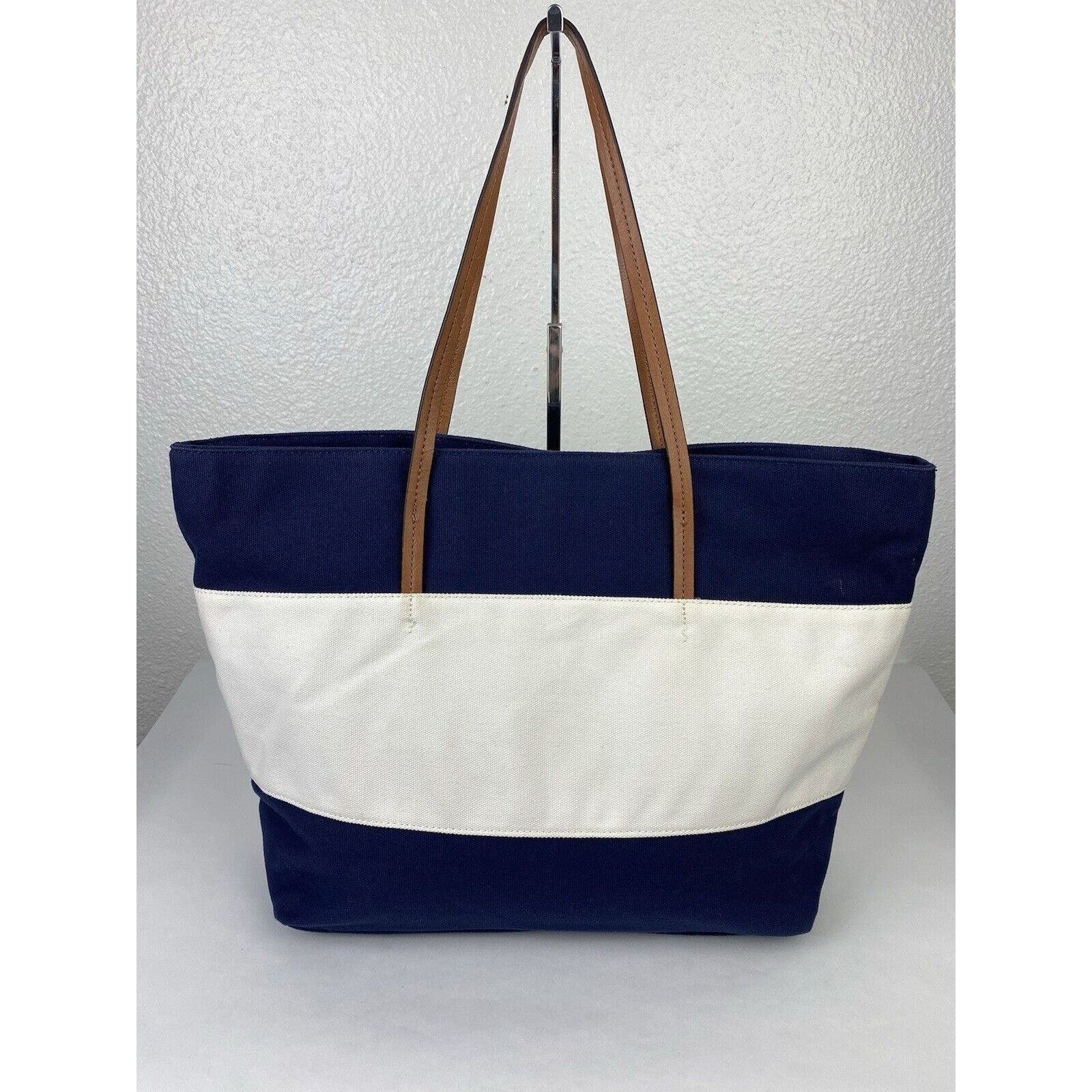 Tommy Hilfiger NWT Tommy Hilfiger Striped Canvas Tote Bag Handbag Purse Size ONE SIZE - 5 Thumbnail