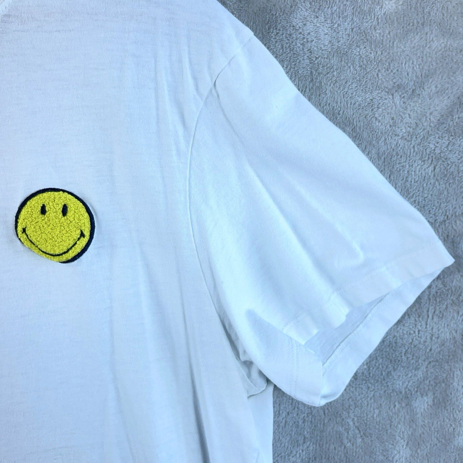 Sandro Sandro x Smiley Face Colab White T Shirt Men's Medium 42" Size US M / EU 48-50 / 2 - 7 Thumbnail