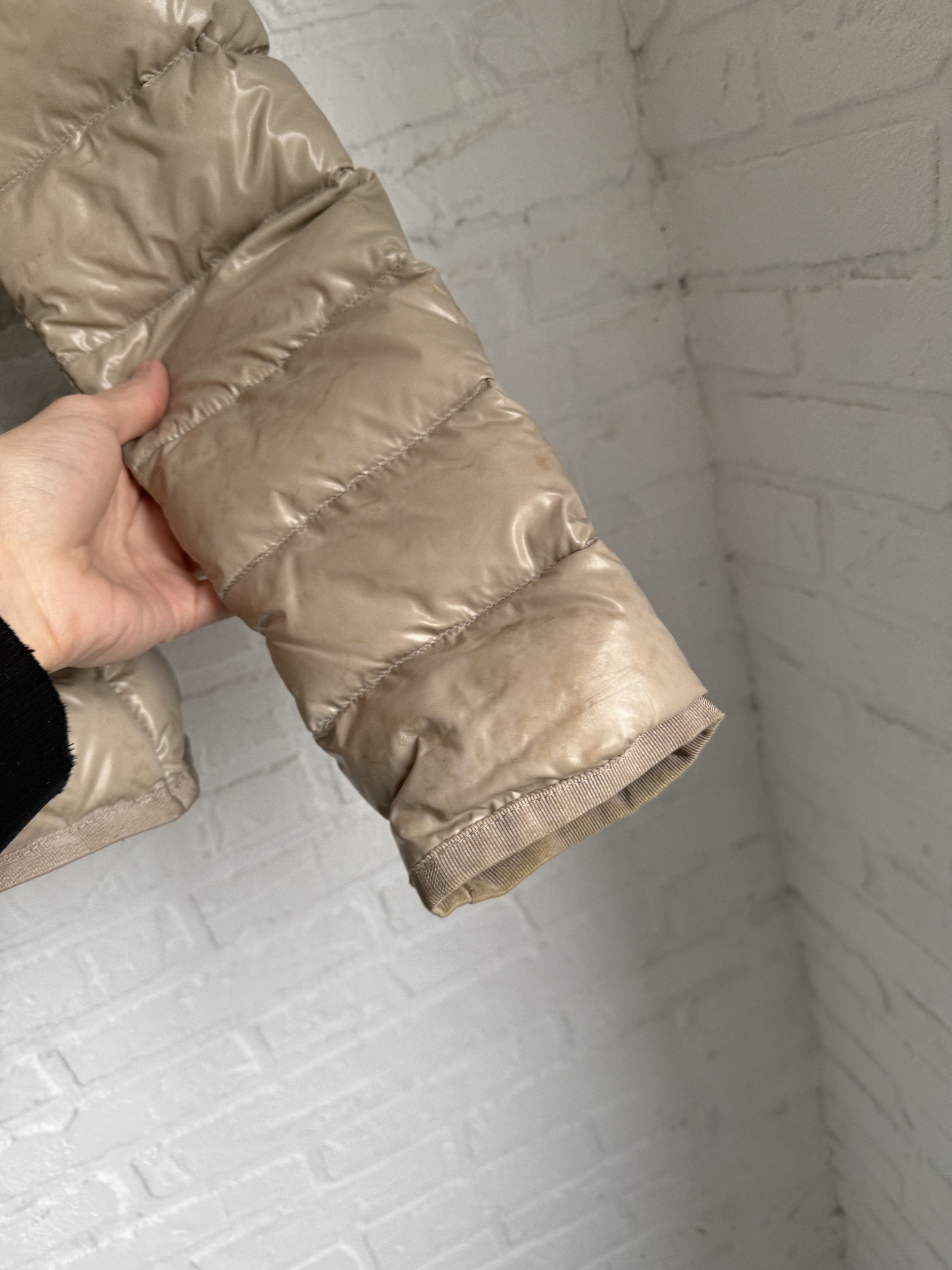 Moncler Moncler Armoise Giubbotto Beige Fur Hood Down Puffer Jacket Size S / US 4 / IT 40 - 13 Thumbnail
