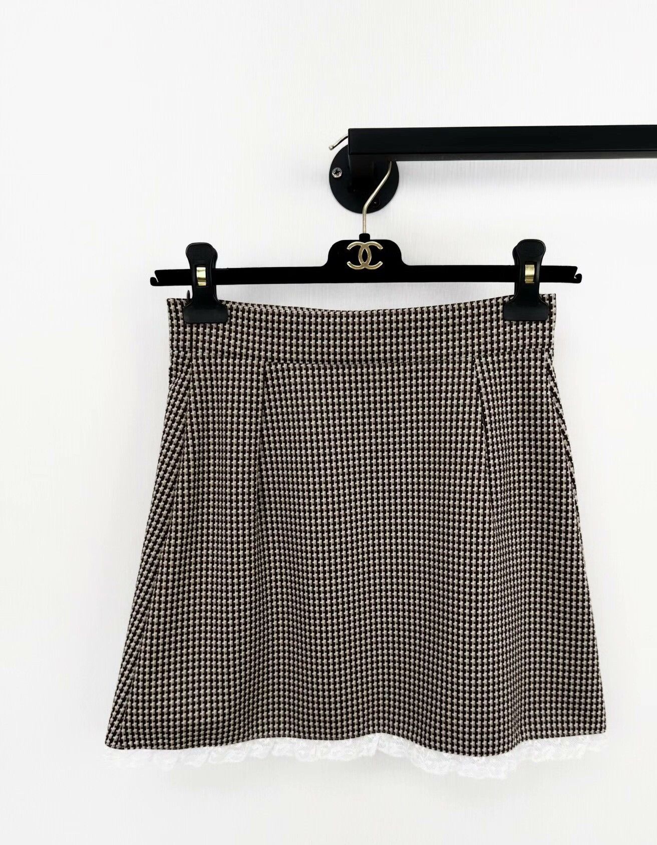 Miu Miu Miumiu plaid skirt Size 32" / US 10 / IT 46 - 1 Thumbnail