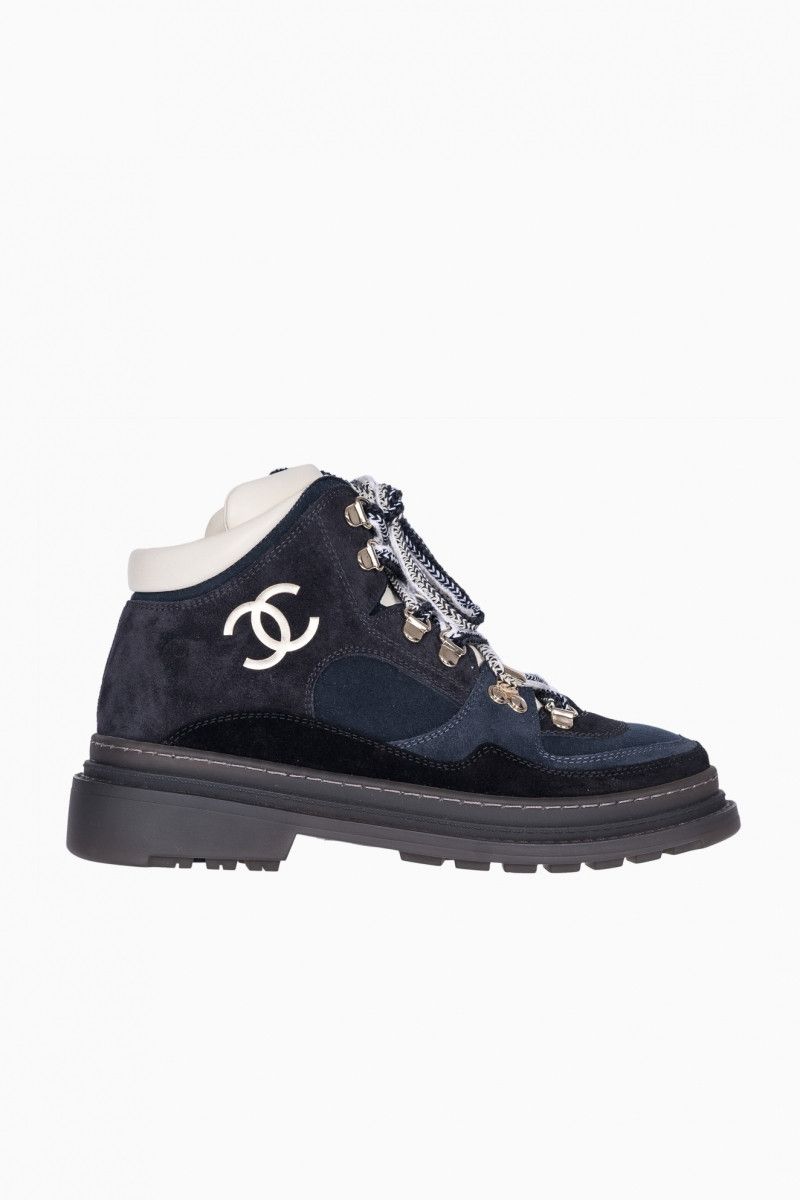 Chanel os11x0624 Boots in Black Size US 5.5 / IT 35.5 - 1 Thumbnail