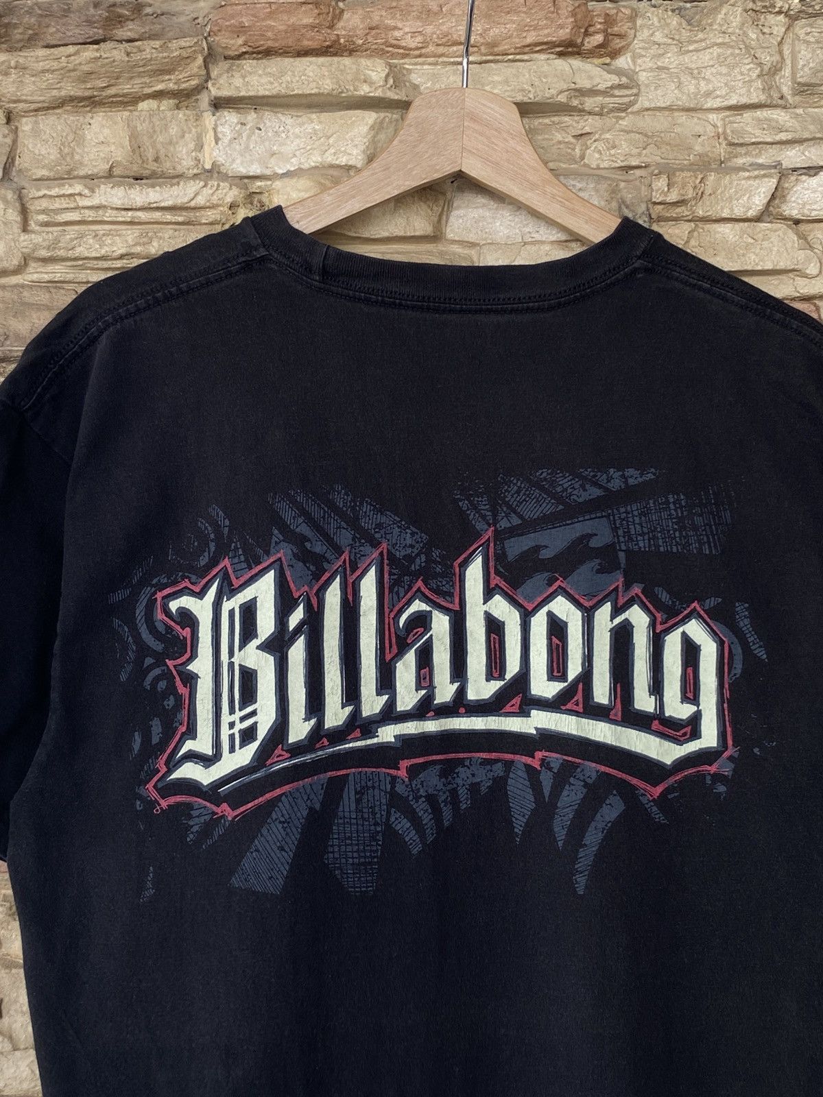 Billabong Vintage 90s Billabong Immortal Backhit Logo Surfing Tees Size US L / EU 52-54 / 3 - 3 Thumbnail