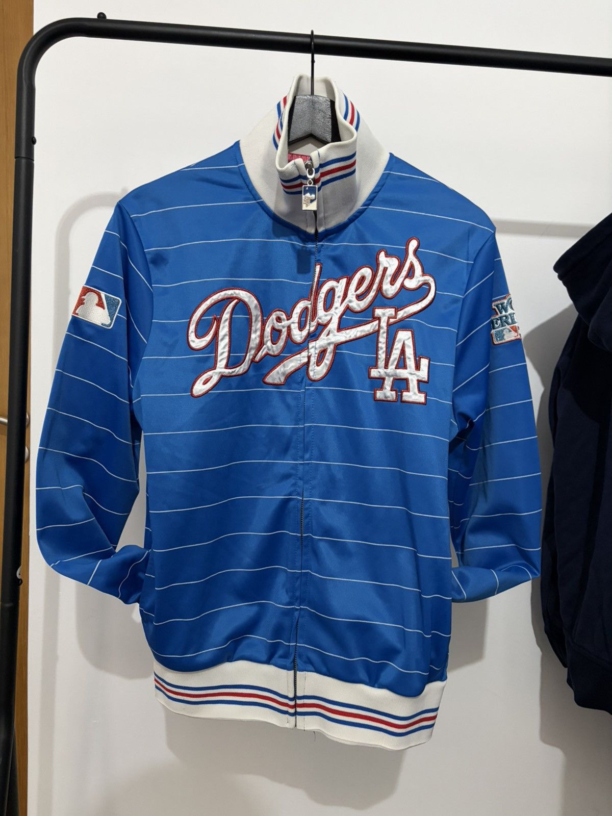 Majestic LA Dodgers trackjacket Size US XS / EU 42 / 0 - 1 Thumbnail