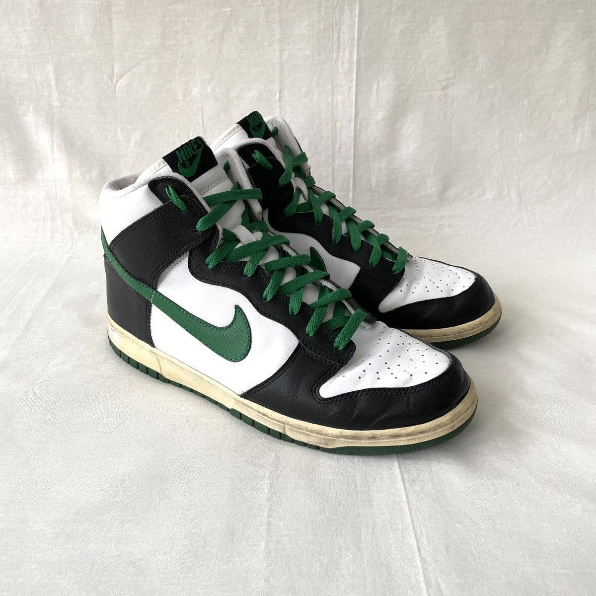 Nike '06 Nike Dunk Hi Pine Green Sneakers 309432-131 Size US 11 / EU 44 - 1 Thumbnail
