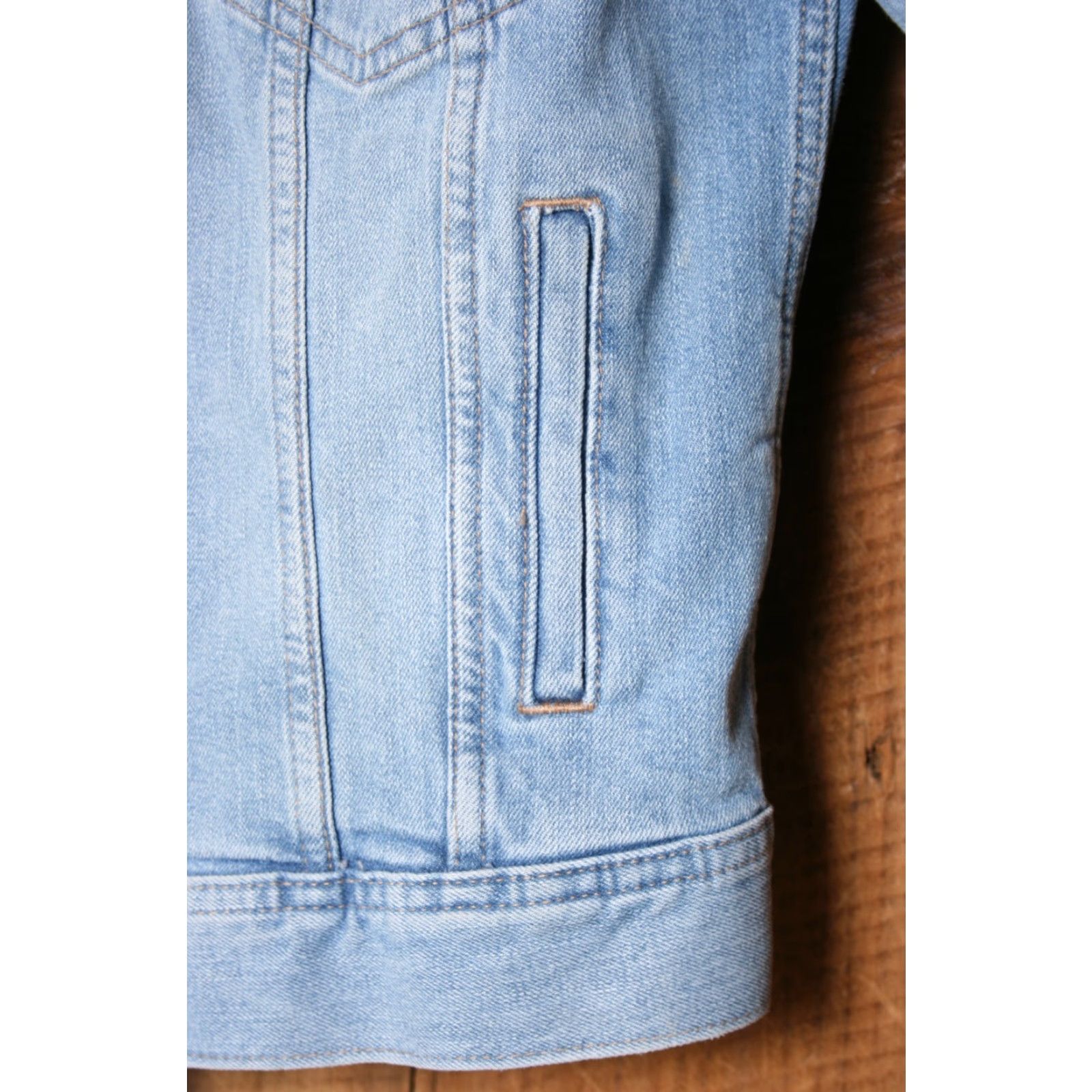 J.Crew VINTAGE J.CREW Re-Imagined Blue Stretch Denim Trucker Jean Jacket Womens XXS Size 24" / US 00 / IT 34 - 4 Thumbnail