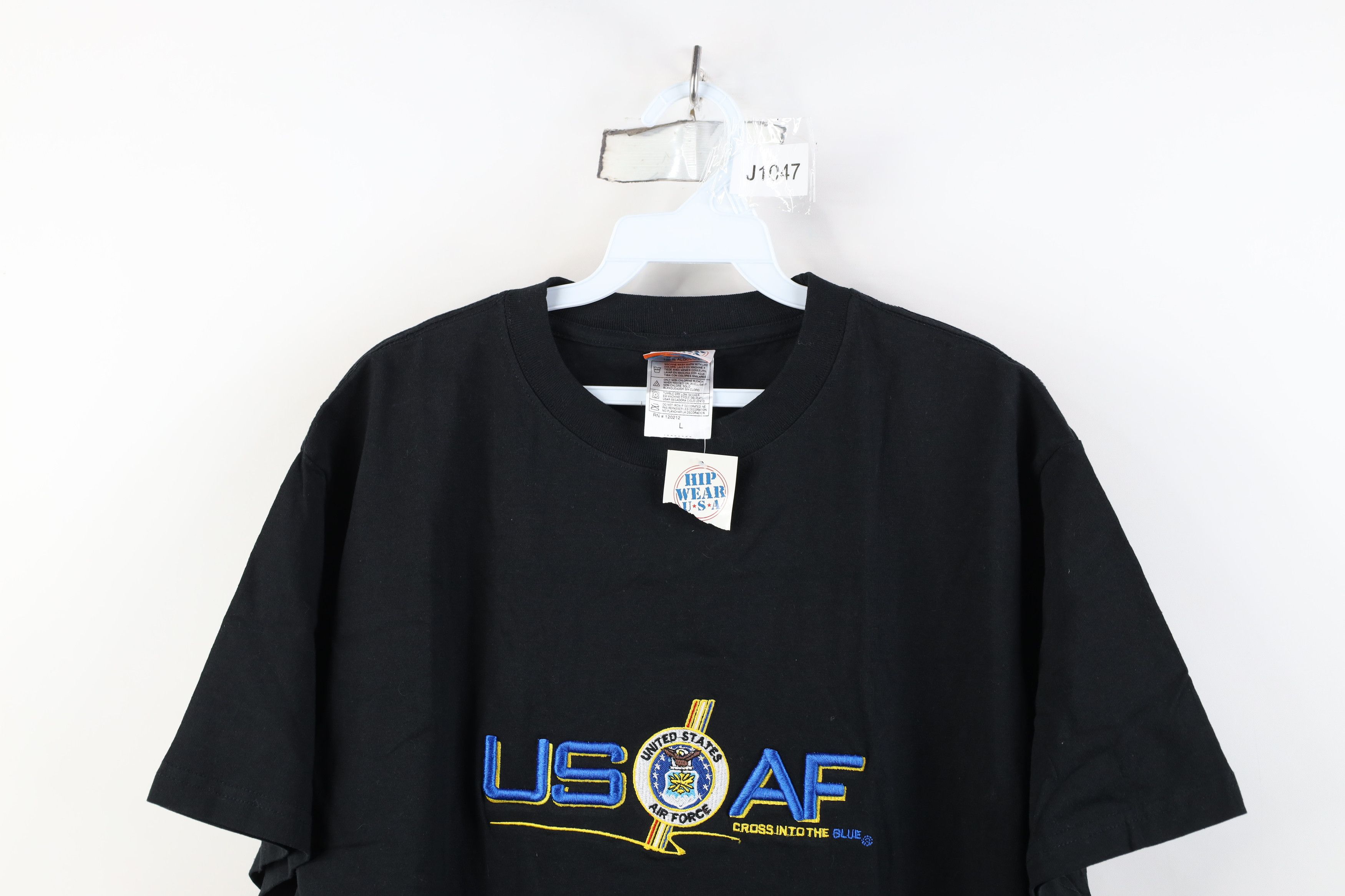 Vintage Deadstock Vintage 90s United Staes Air Force T-Shirt USAF Size US L / EU 52-54 / 3 - 2 Thumbnail