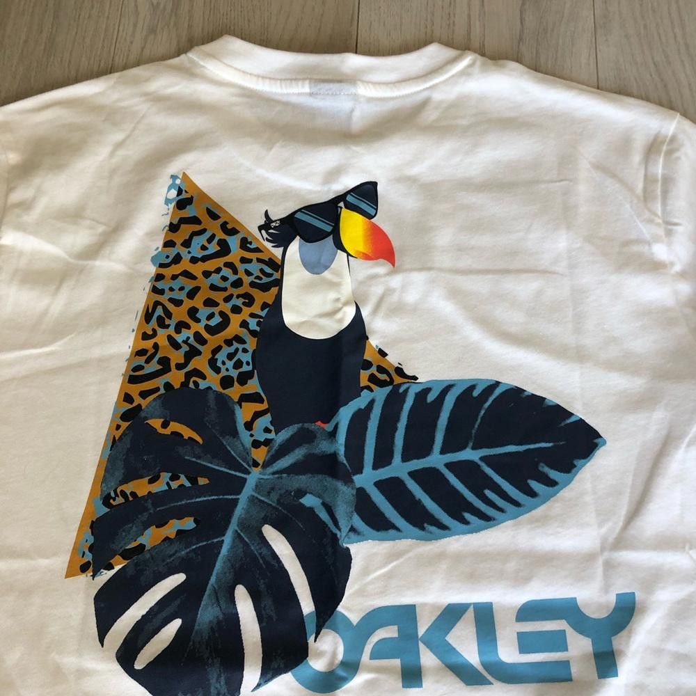 Oakley Oakley White Tropical Bird Toucan Short Sleeve Mens Shirt Size US S / EU 44-46 / 1 - 6 Thumbnail