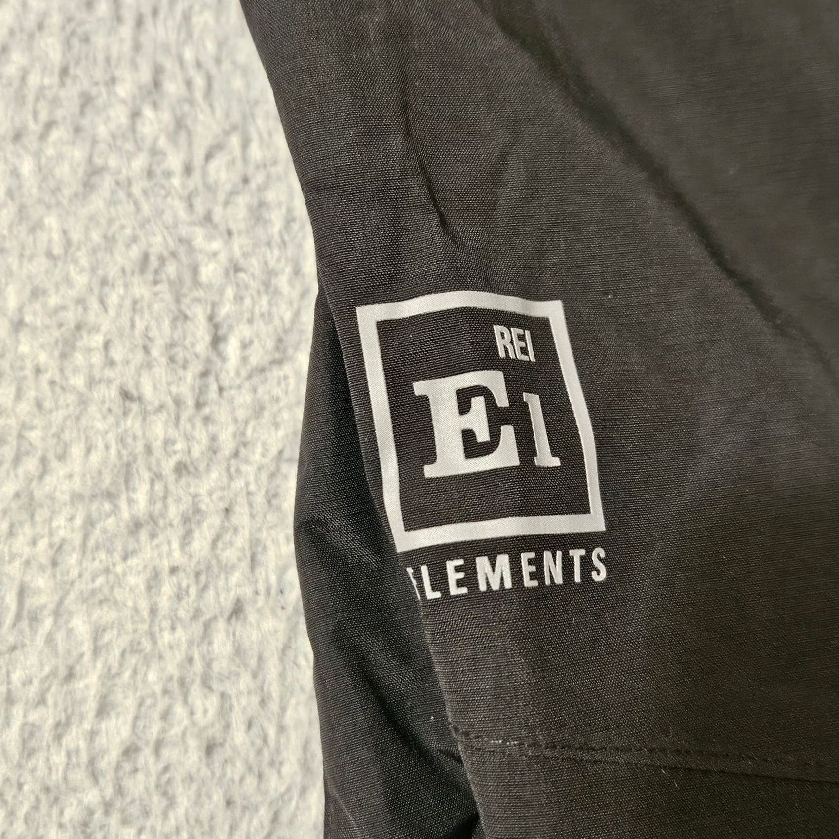 Vintage REI Pants Black XL 32 Mens Rain Trail Outdoor Ankle Zip Mid Rise E1 Elements Size US 36 / EU 52 - 6 Thumbnail