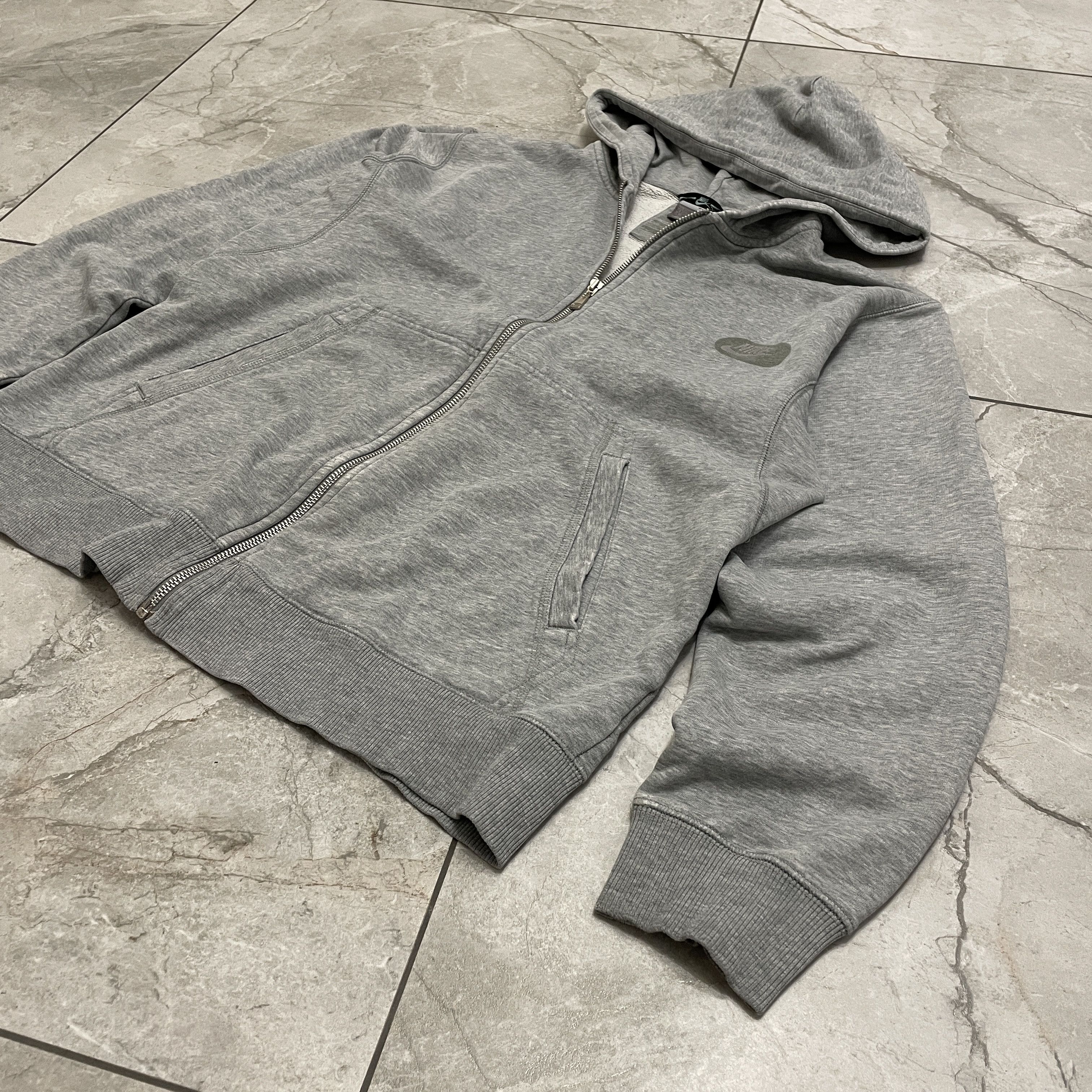 Nike Vintage Y2K Nike Gray Navy Full-Zip Hoodie Skate Grunge size Size US XL / EU 56 / 4 - 2 Thumbnail