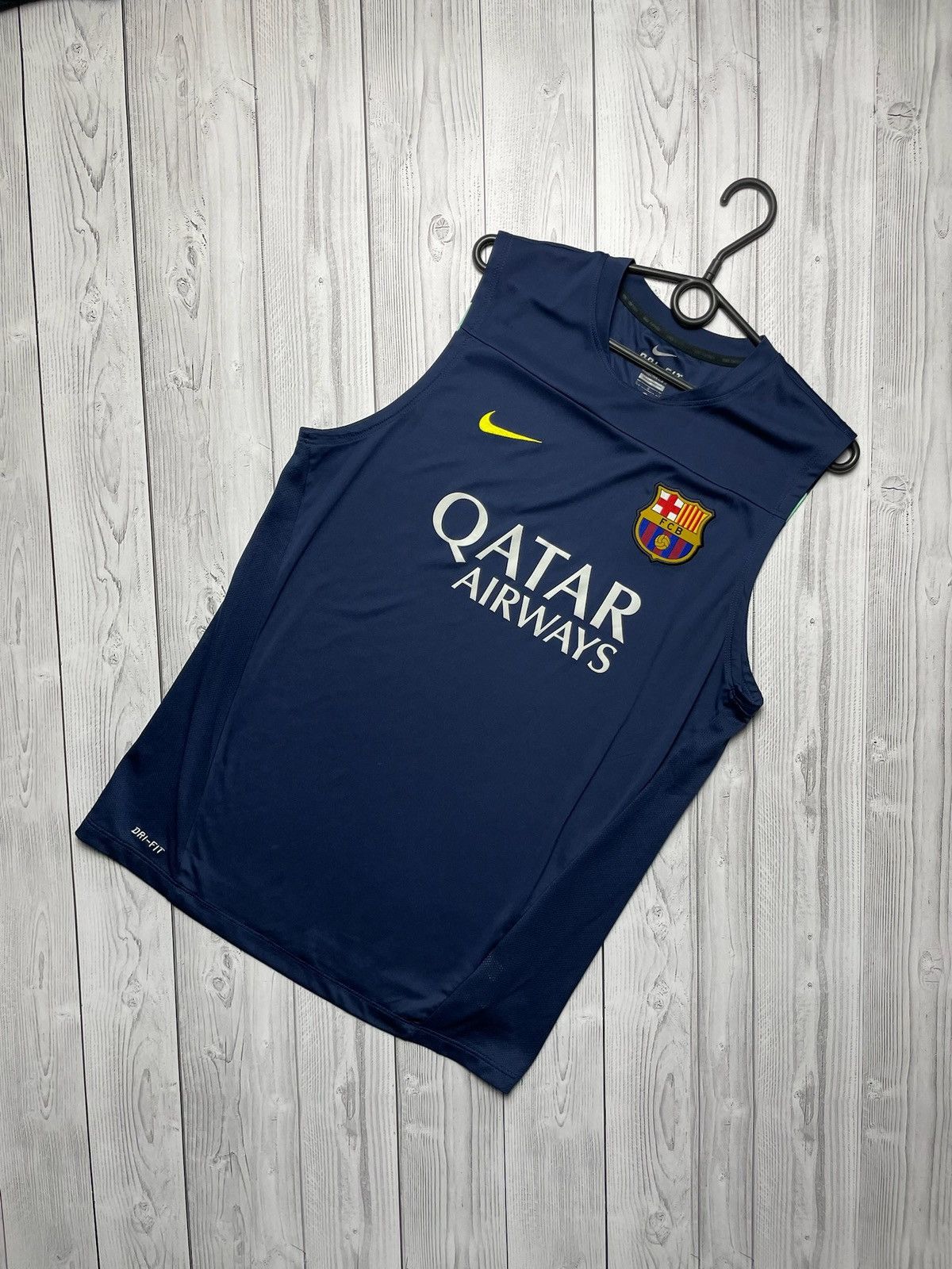 Nike × Vintage Vintage Nike Barcelona soccer jersey tee logo rare size L Size US L / EU 52-54 / 3 - 1 Thumbnail