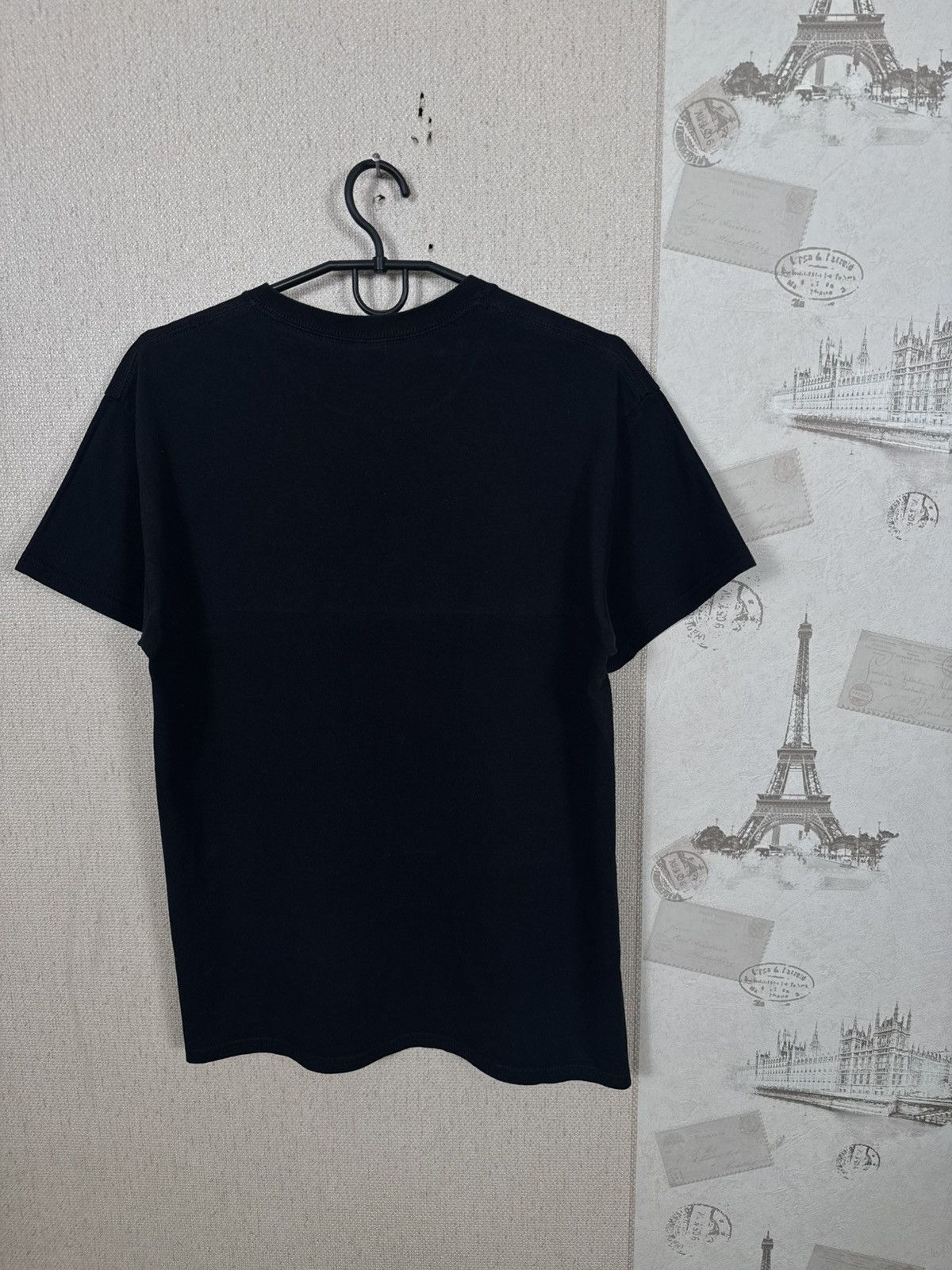 Other Nirvana T shirt Blue Smile Rock Band Grunge Sz M Black Size US M / EU 48-50 / 2 - 12 Thumbnail
