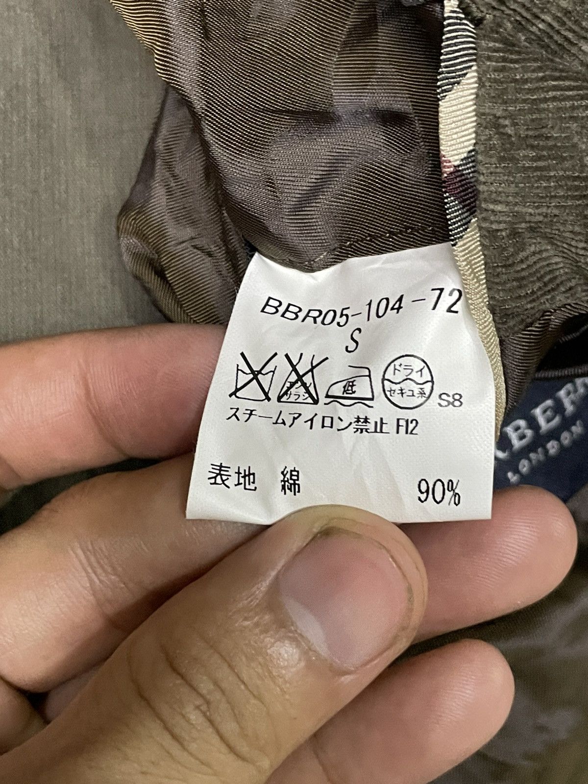 Burberry × Designer × Vintage Vintage Burberry Velvet Corduroy Blazer (67) Size US XS / EU 42 / 0 - 10 Thumbnail