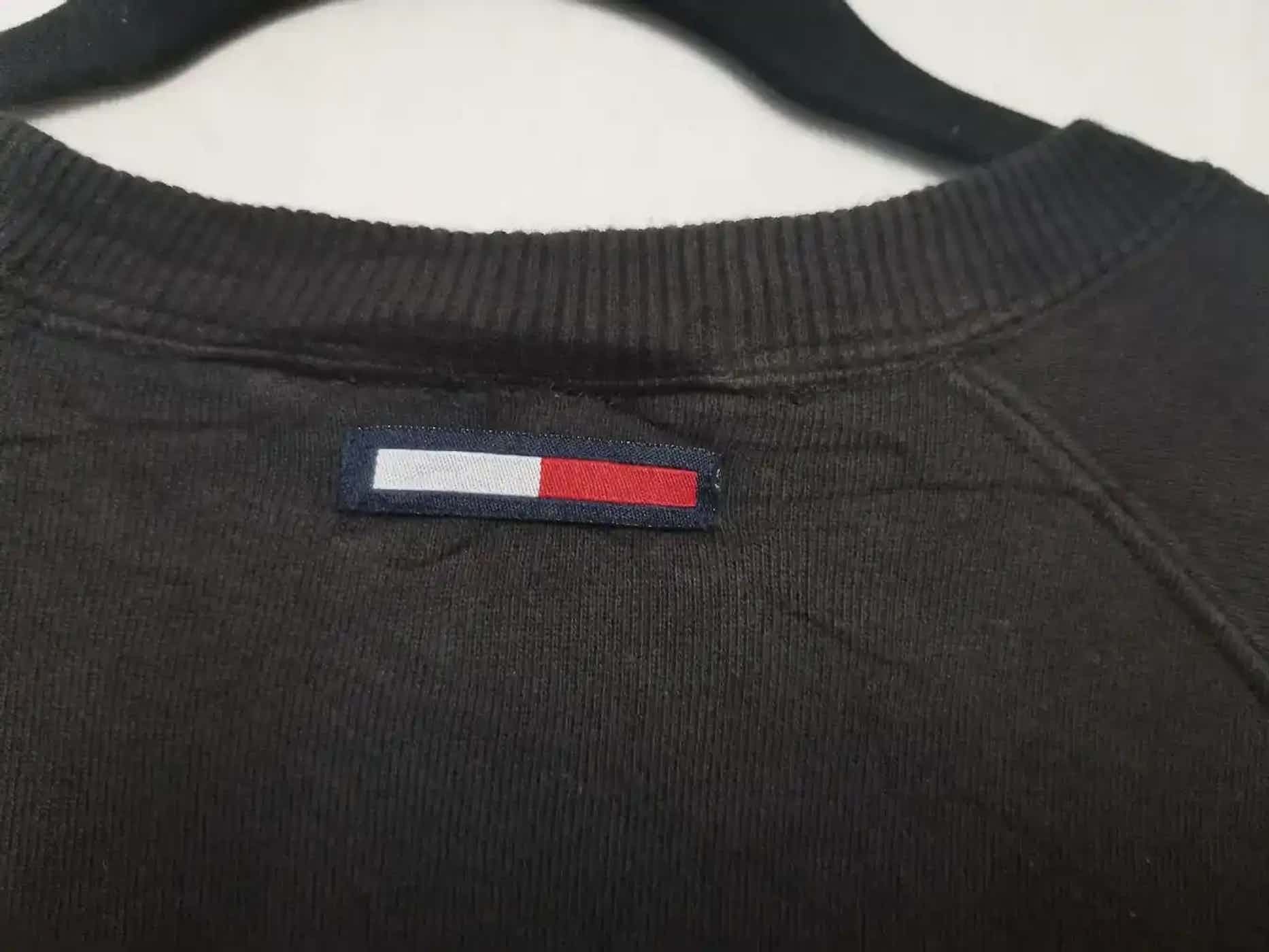 Tommy Hilfiger Vintage Tommy Girl Sweatshirt Size US L / EU 52-54 / 3 - 4 Thumbnail