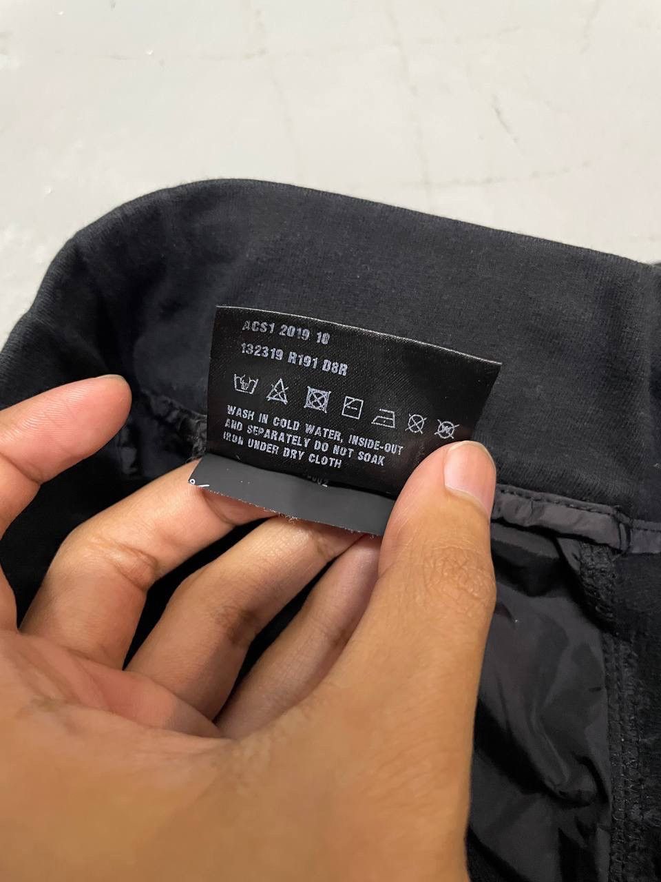 Prada PRADA JOGGER PANTS LUXURY Size 27" / US 4 / IT 40 - 7 Thumbnail