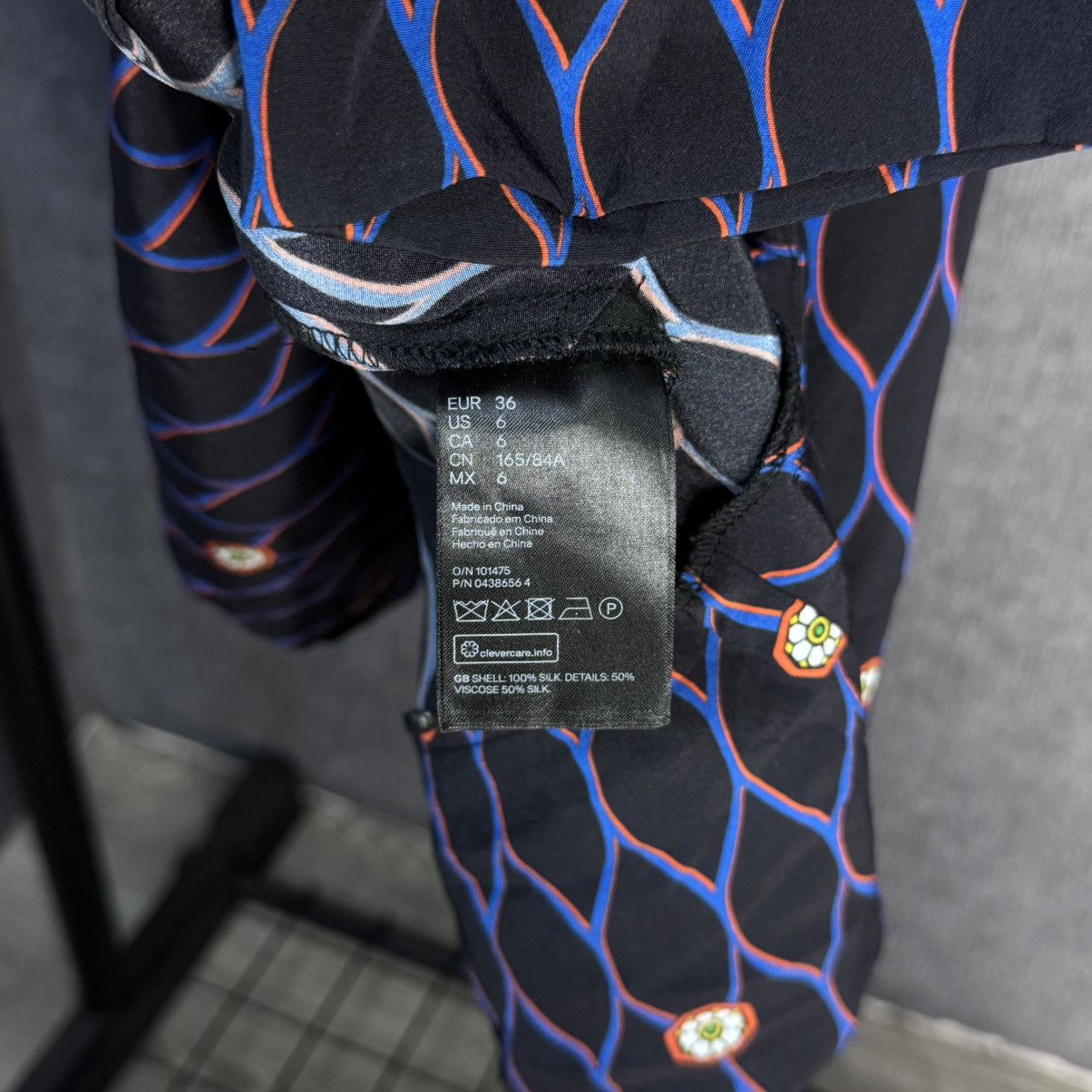 Kenzo Kenzo x H&M Pure Silk Dress Logo Print Size S Rare Collab Size S / US 4 / IT 40 - 6 Thumbnail