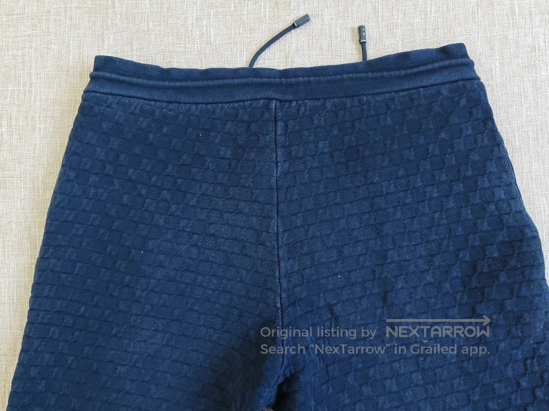 Louis Vuitton Louis Vuitton Men's Checkered Embossed Shorts. Size US 32 / EU 48 - 8 Thumbnail