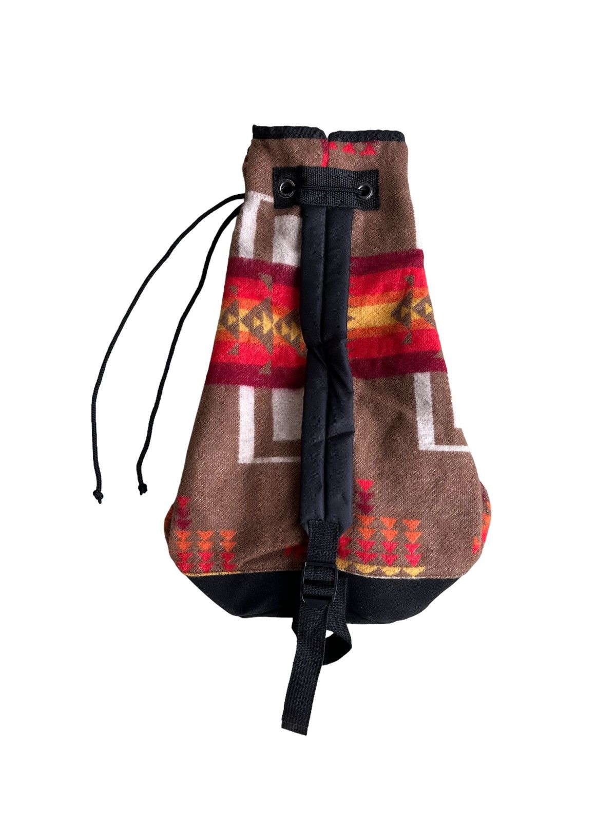Filson Native Navajo Western Wool 🇺🇸 Barrel Backpack Duffle Sack Size ONE SIZE - 3 Thumbnail