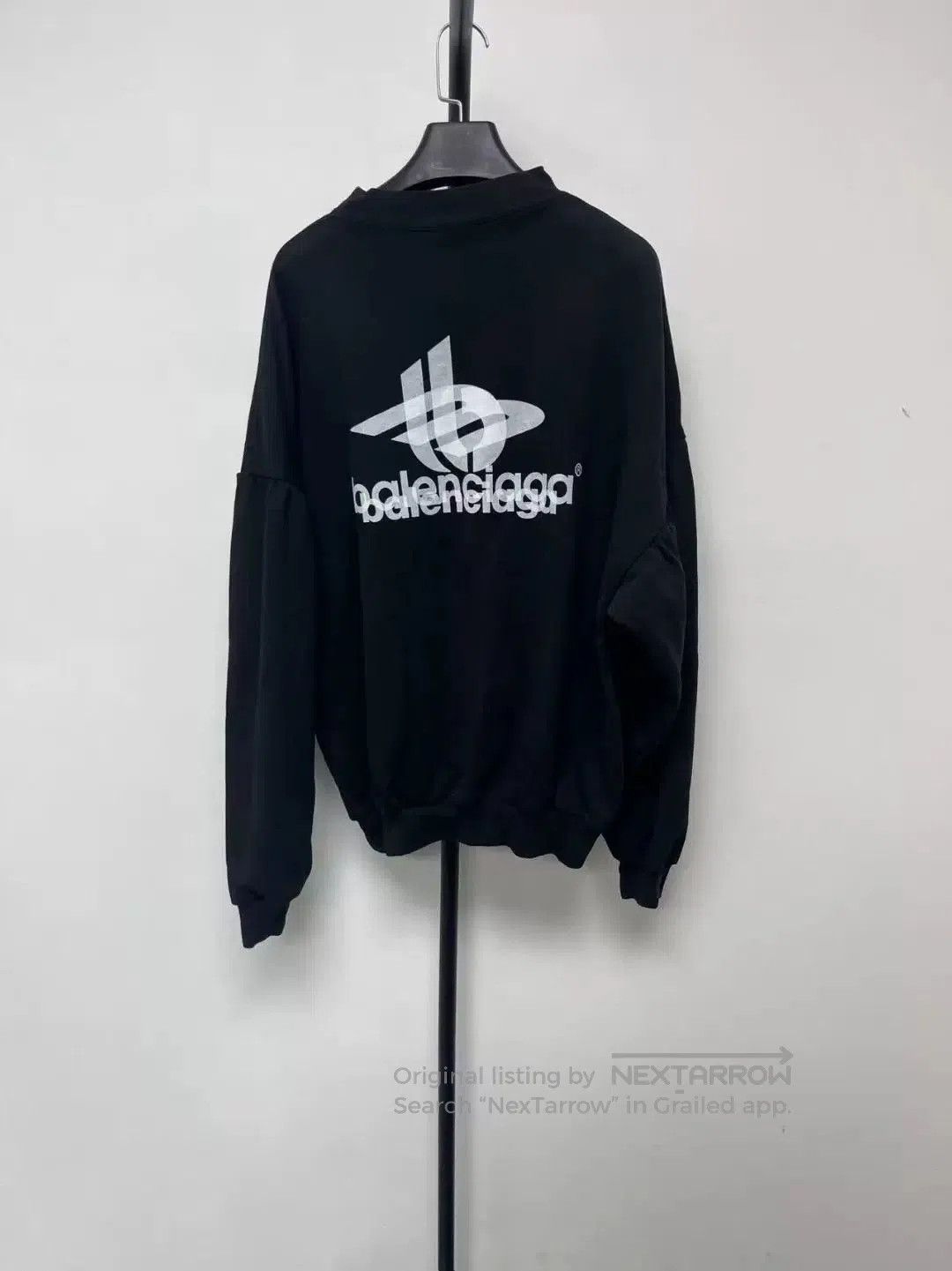 Balenciaga balenciaga black logo casual long sleeve sweatshirt. Size US S / EU 44-46 / 1 - 2 Thumbnail