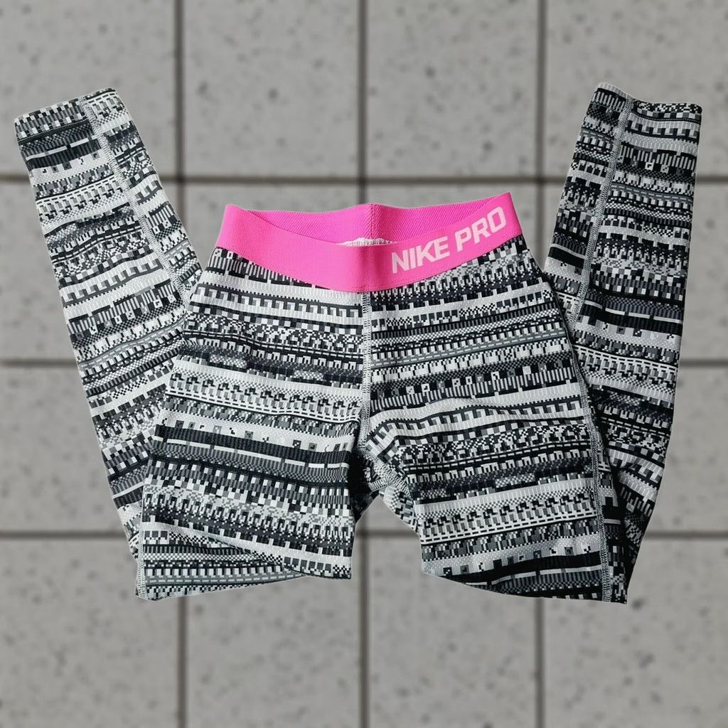 Nike Nike Pro Active Leggings Women Size M Black Pink Training Yoga Pants Size 32" / US 10 / IT 46 - 1 Thumbnail