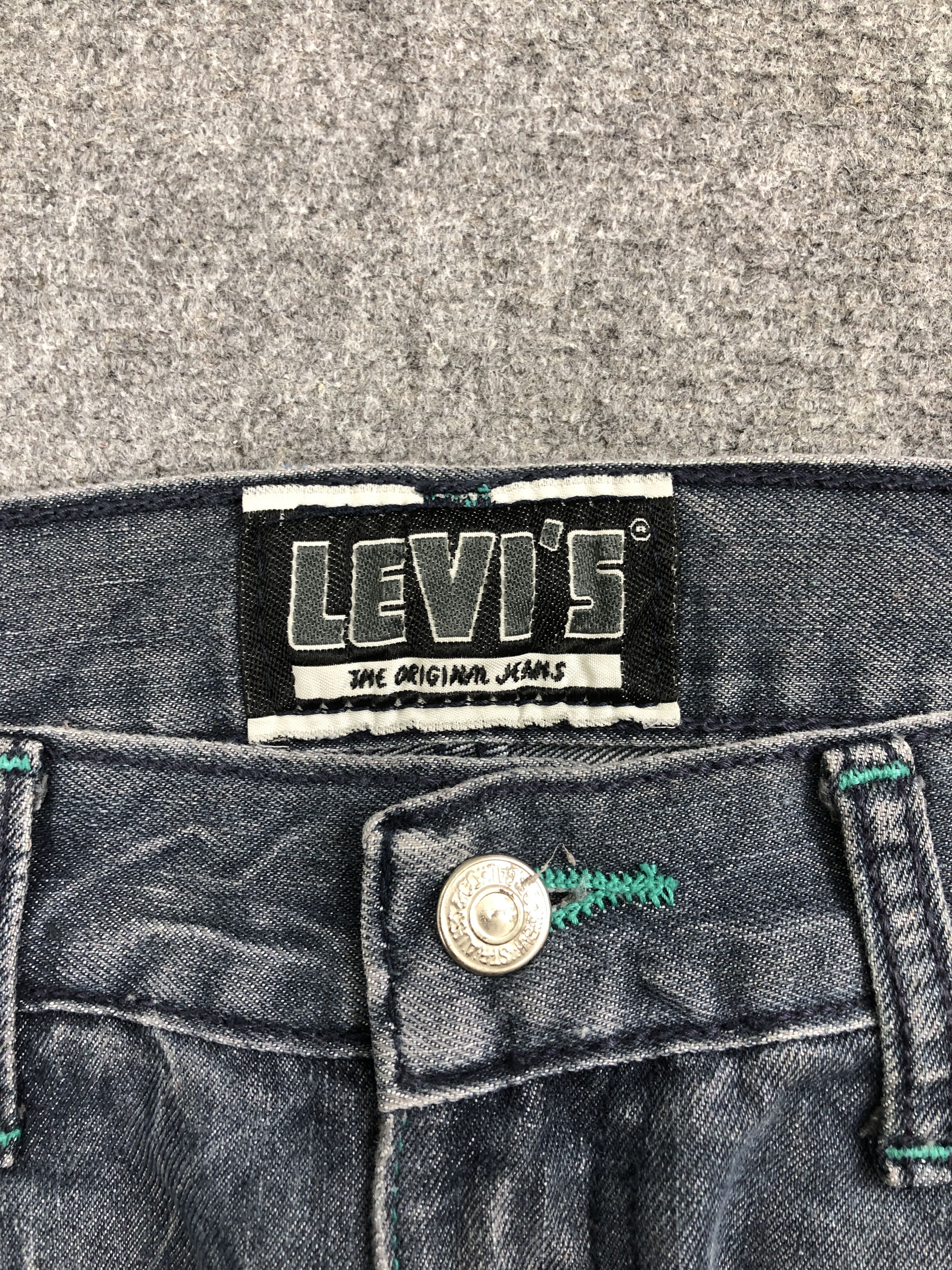 Levi's Vintage Levis 511 Skinny Distressed Jeans DP2532 Size US 33 - 12 Thumbnail